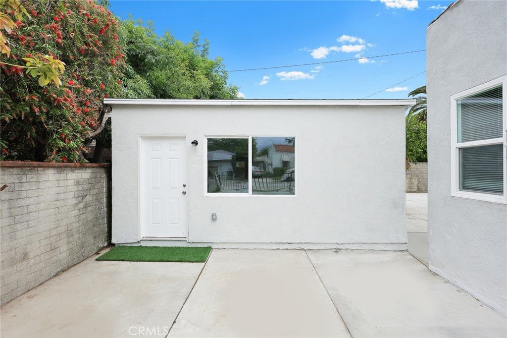 Altadena, California, 91001, United States, 4 Bedrooms Bedrooms, ,2 BathroomsBathrooms,Residential,For Sale,1827068