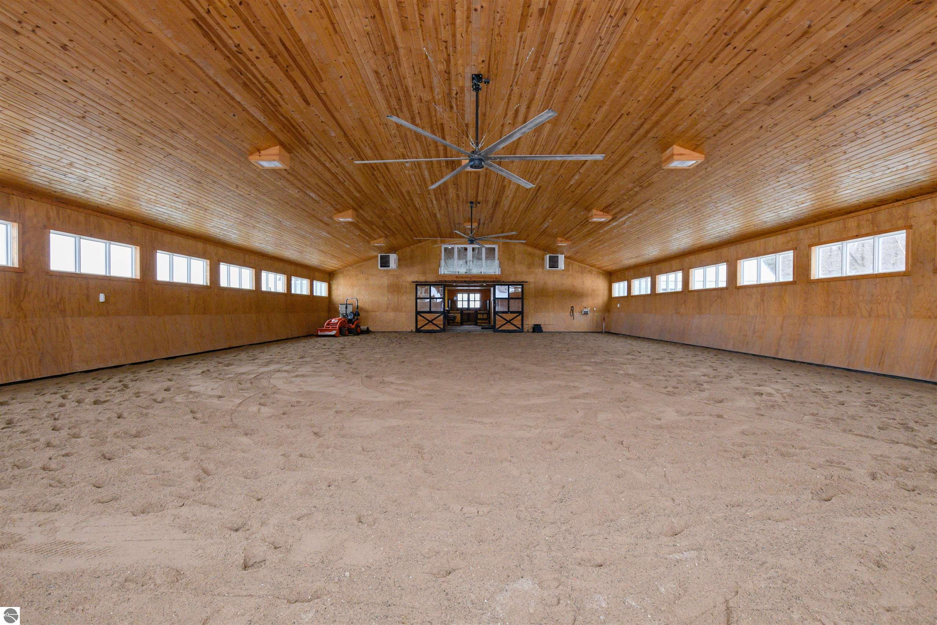 Traverse City, Michigan, 49686, United States, 3 Bedrooms Bedrooms, ,2 BathroomsBathrooms,Residential,For Sale,1819193