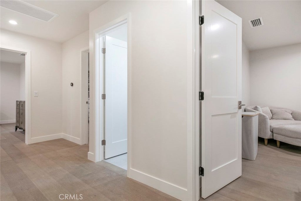 Granada Hills, California, 91344, United States, 4 Bedrooms Bedrooms, ,3 BathroomsBathrooms,Residential,For Sale,1993417