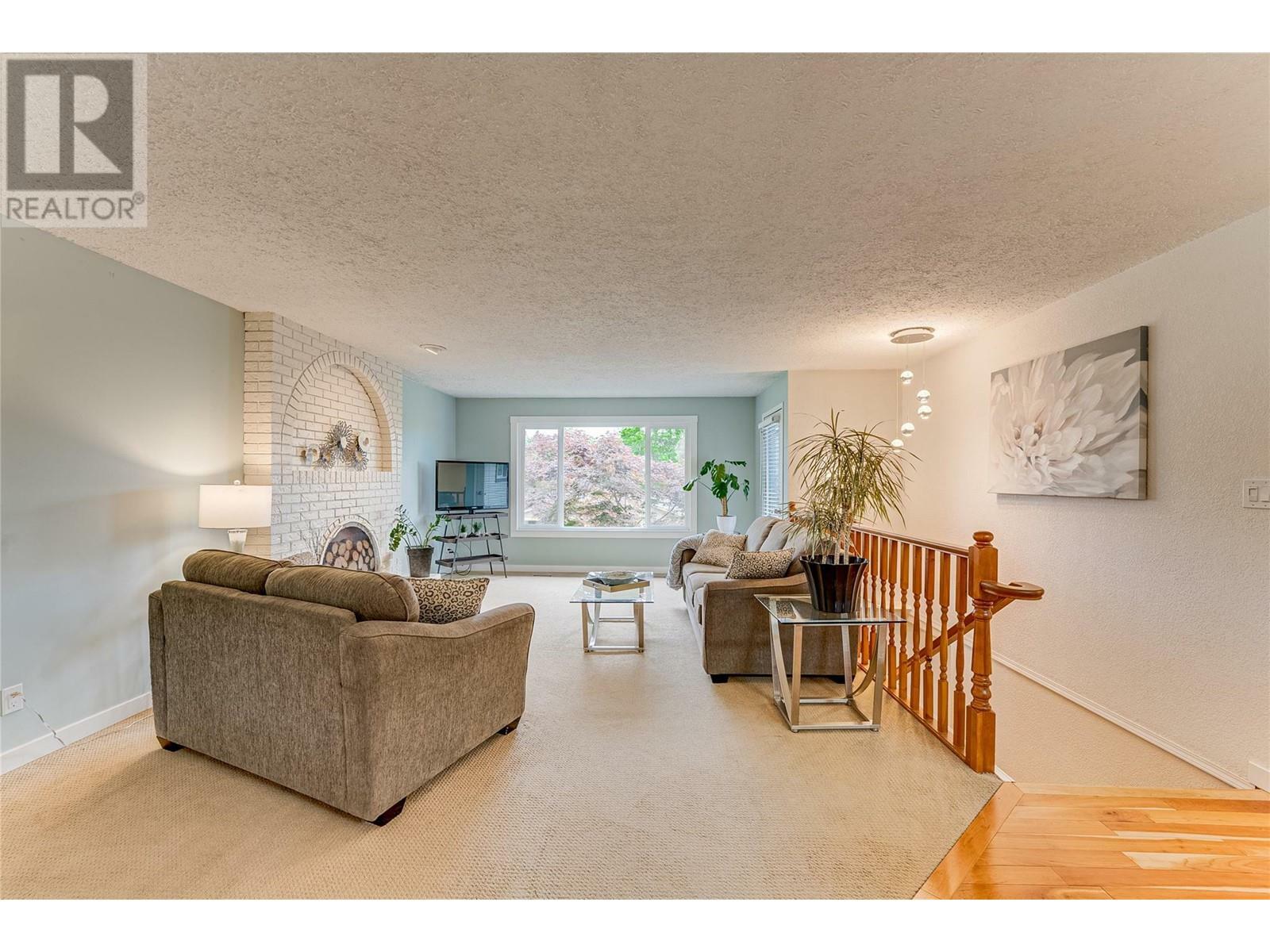 VERNON, British Columbia, V1T 7S4, CA, 4 Bedrooms Bedrooms, ,2 BathroomsBathrooms,Residential,For Sale,1837280