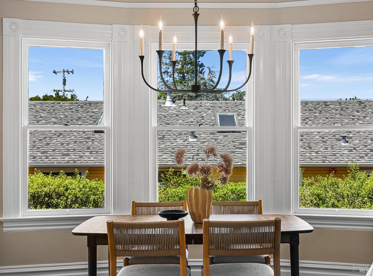 Petaluma, California, 94952, United States, 4 Bedrooms Bedrooms, ,2 BathroomsBathrooms,Residential,For Sale,2048803