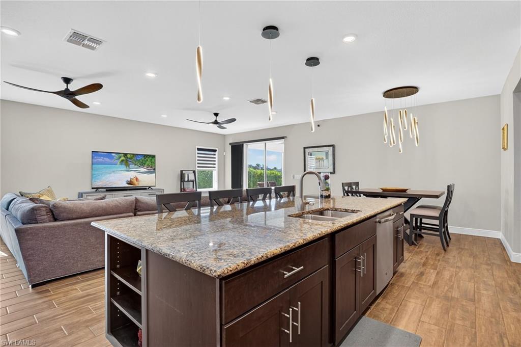 Cape Coral, Florida, 33993, United States, 3 Bedrooms Bedrooms, ,2 BathroomsBathrooms,Residential,For Sale,1997058