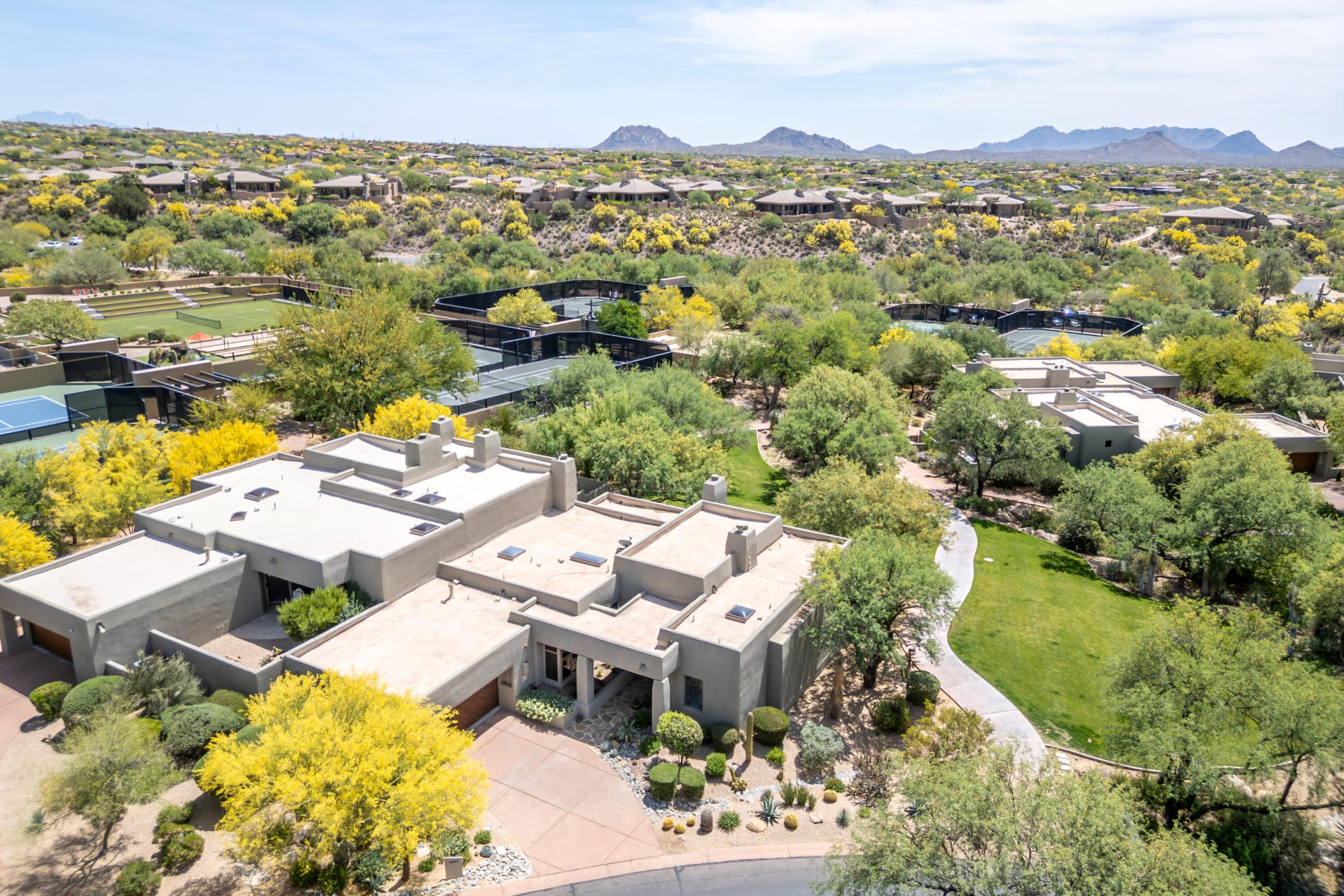  10063 E Graythorn Drive  Scottsdale, AZ - 物件實景