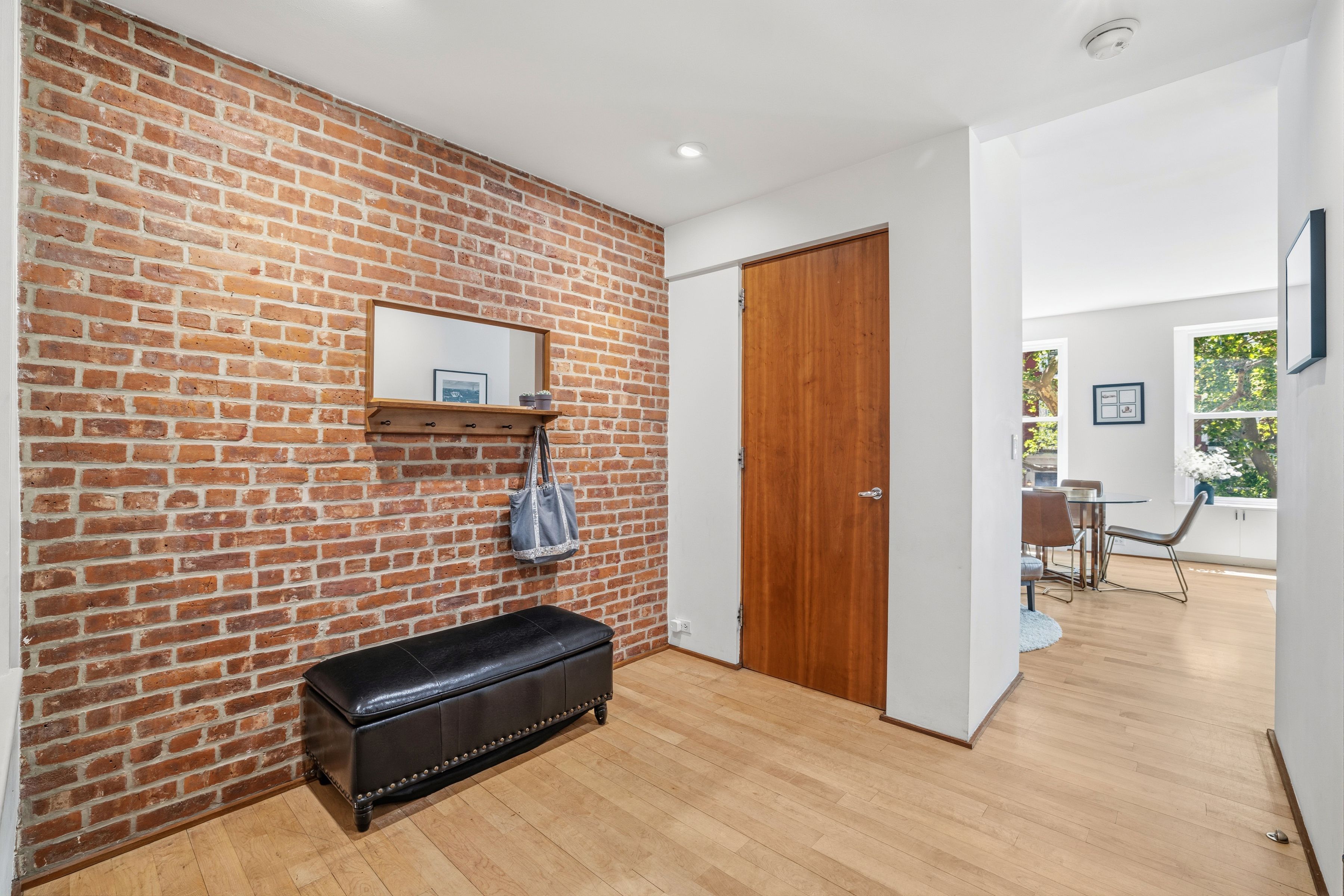  219 East 83rd Street - 物件實景