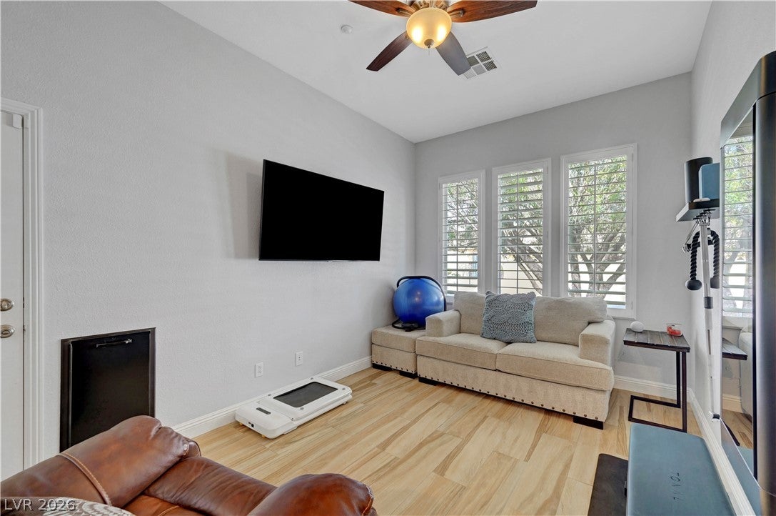 Henderson, Nevada, 89052, United States, 3 Bedrooms Bedrooms, ,3 BathroomsBathrooms,Residential,For Sale,2024085