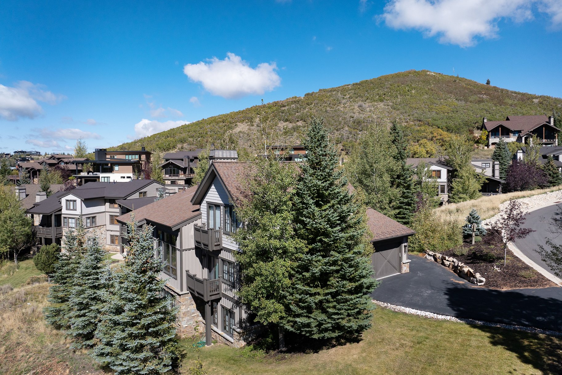  Freestanding South Facing Retreat with Spectacular Views - 物件實景