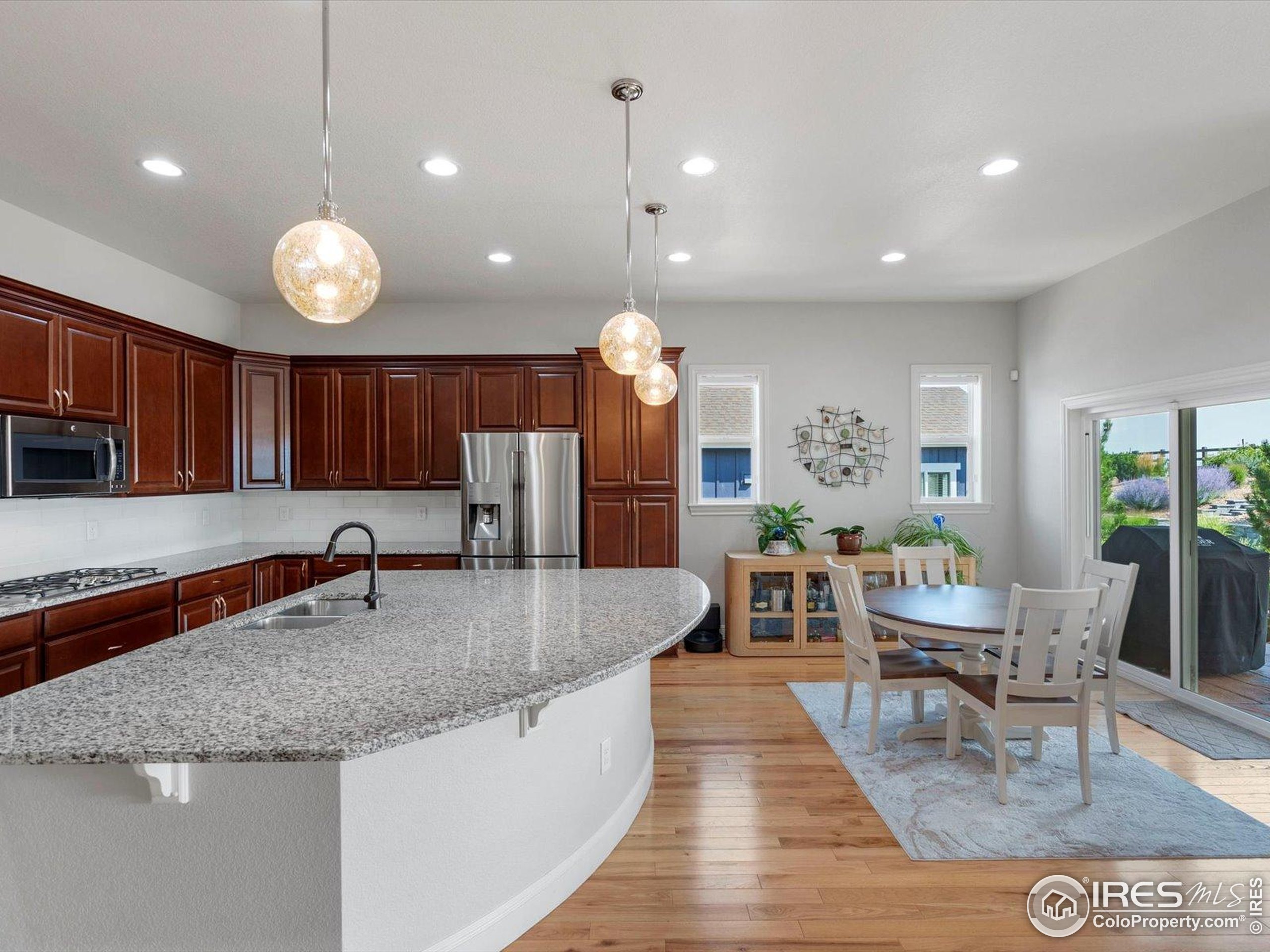Arvada, Colorado, 80007, United States, 3 Bedrooms Bedrooms, ,2 BathroomsBathrooms,Residential,For Sale,1916869
