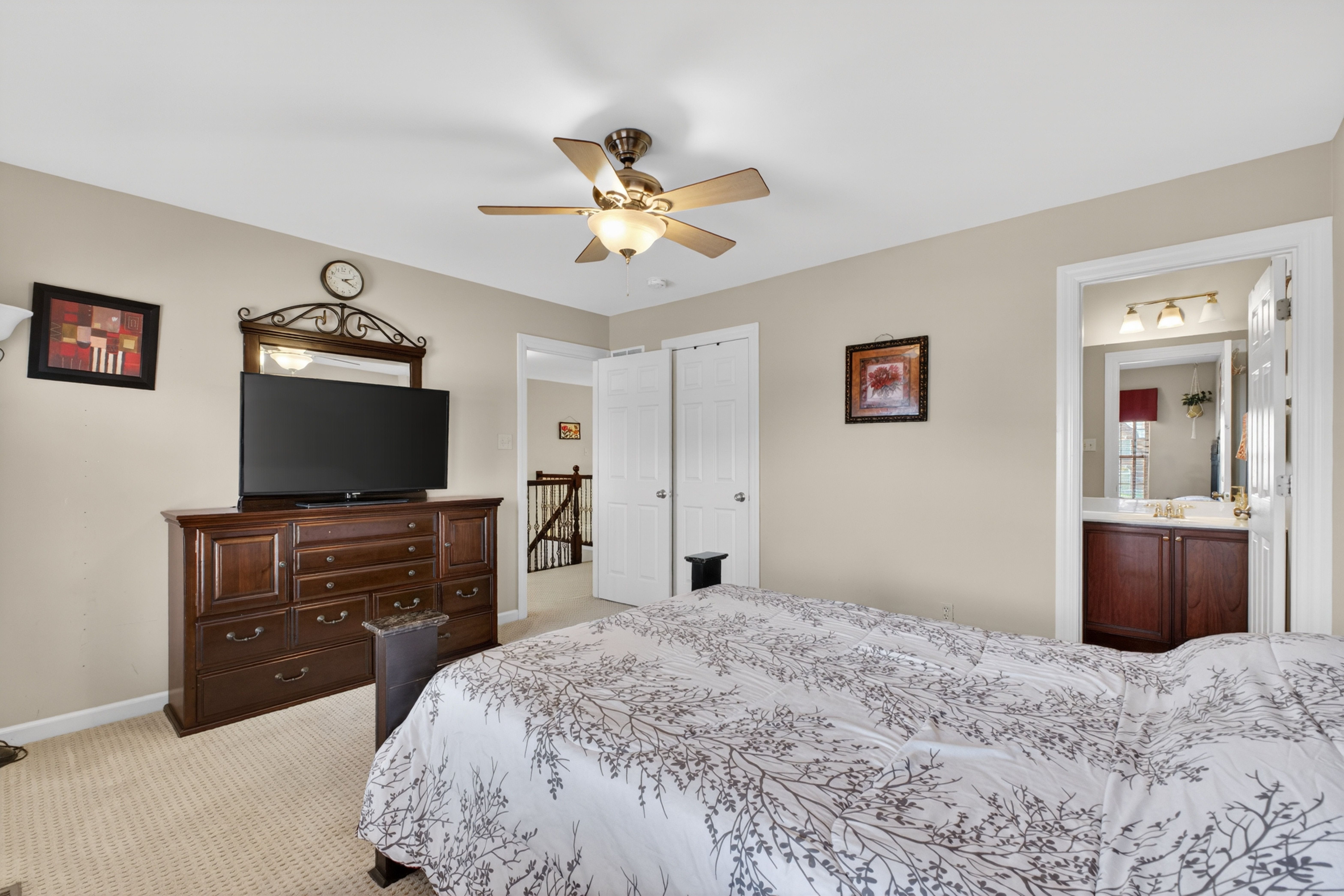  Charming Tapawingo Retreat with Golf Course Views and Modern Upgrades - 物件實景