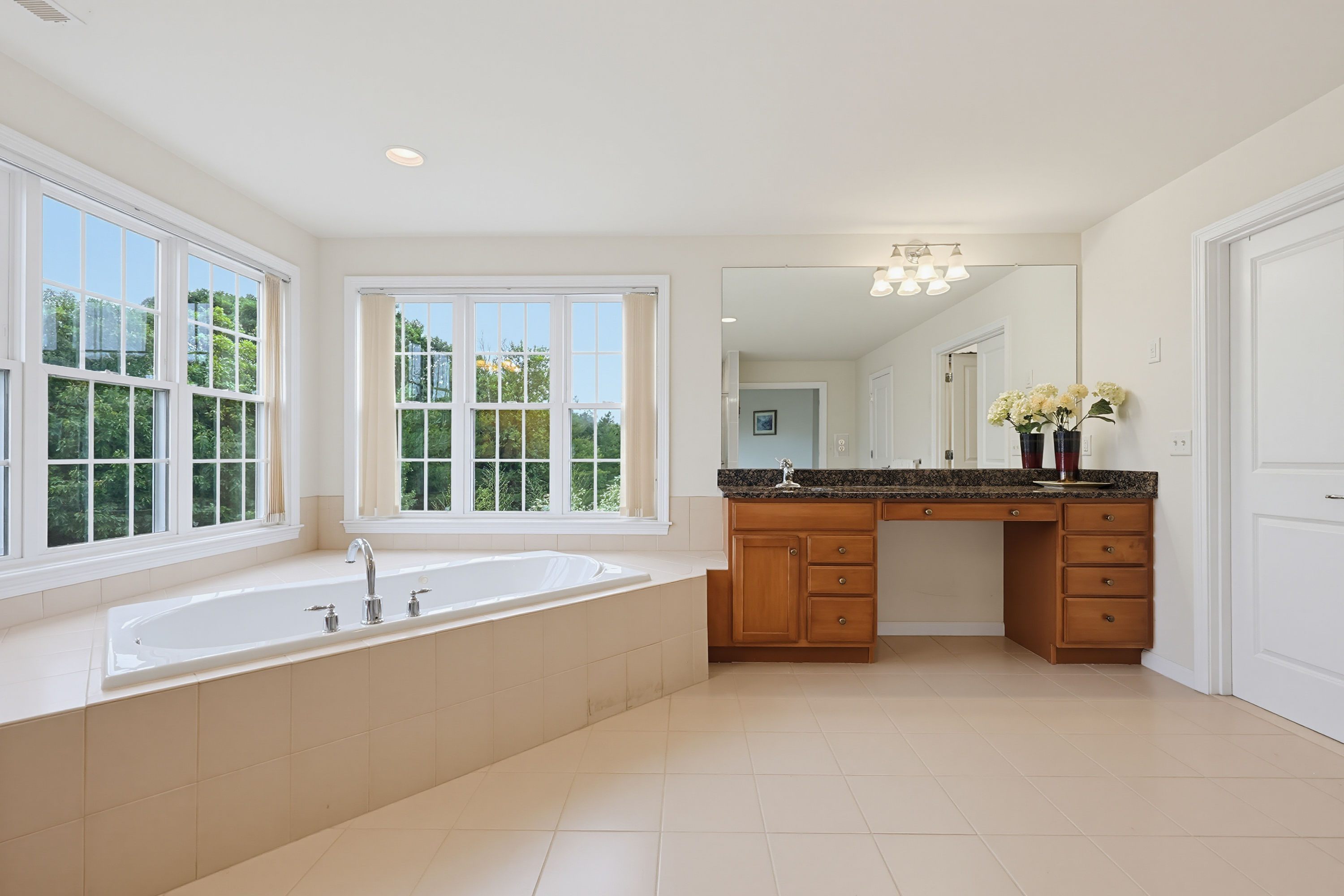  35 Howarth Drive, Upton, MA 01568 - 物件實景