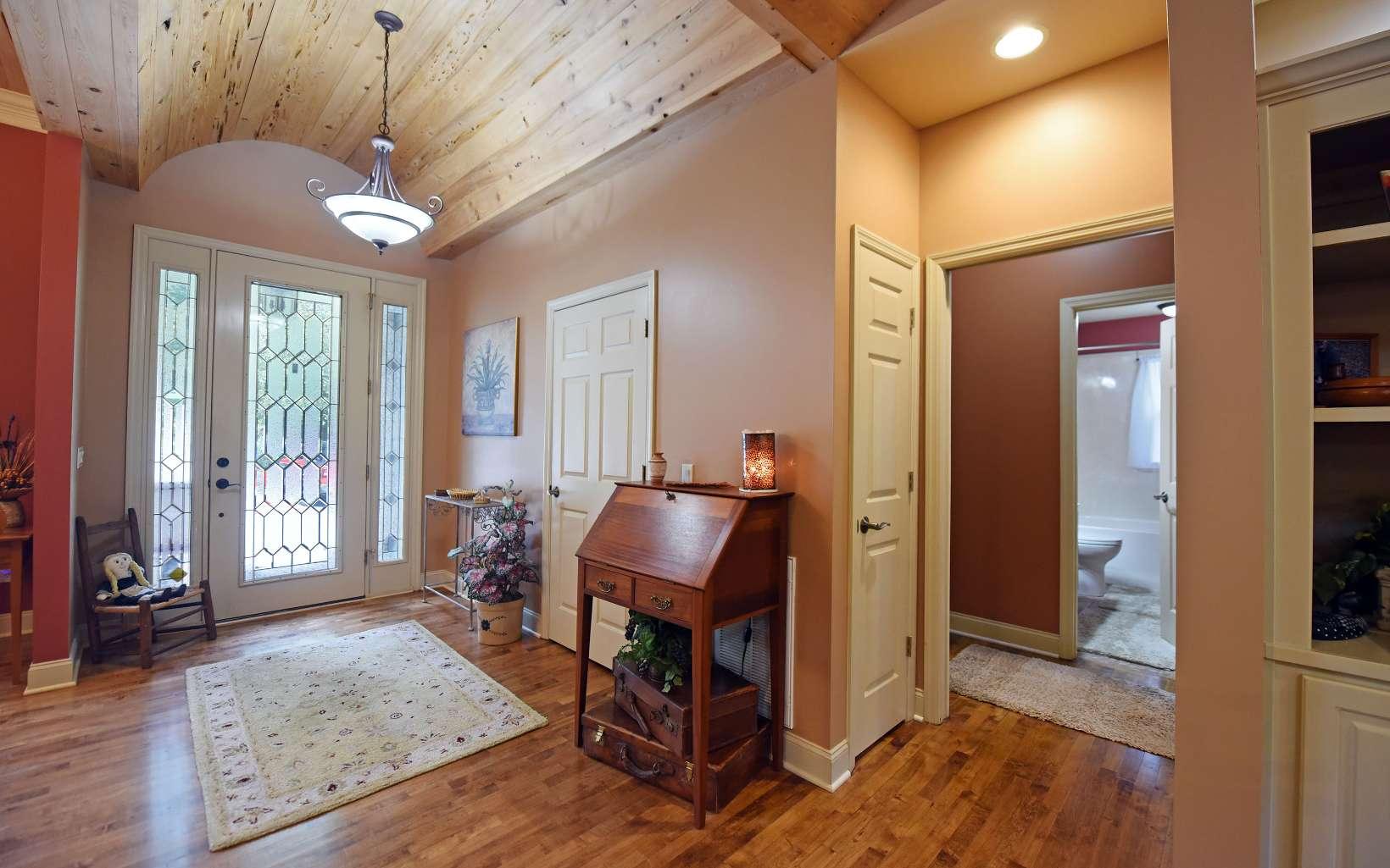 Hiawassee, Georgia, 30546, United States, 4 Bedrooms Bedrooms, ,4 BathroomsBathrooms,Residential,For Sale,1746240