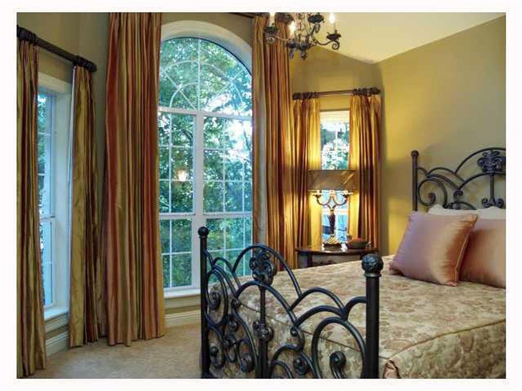 3806 Bailey Ln Unit G-1, Austin, Texas, 78756, United States, 2 Bedrooms Bedrooms, ,3 BathroomsBathrooms,Residential,For Sale,3806 Bailey Ln Unit G-1,1619925