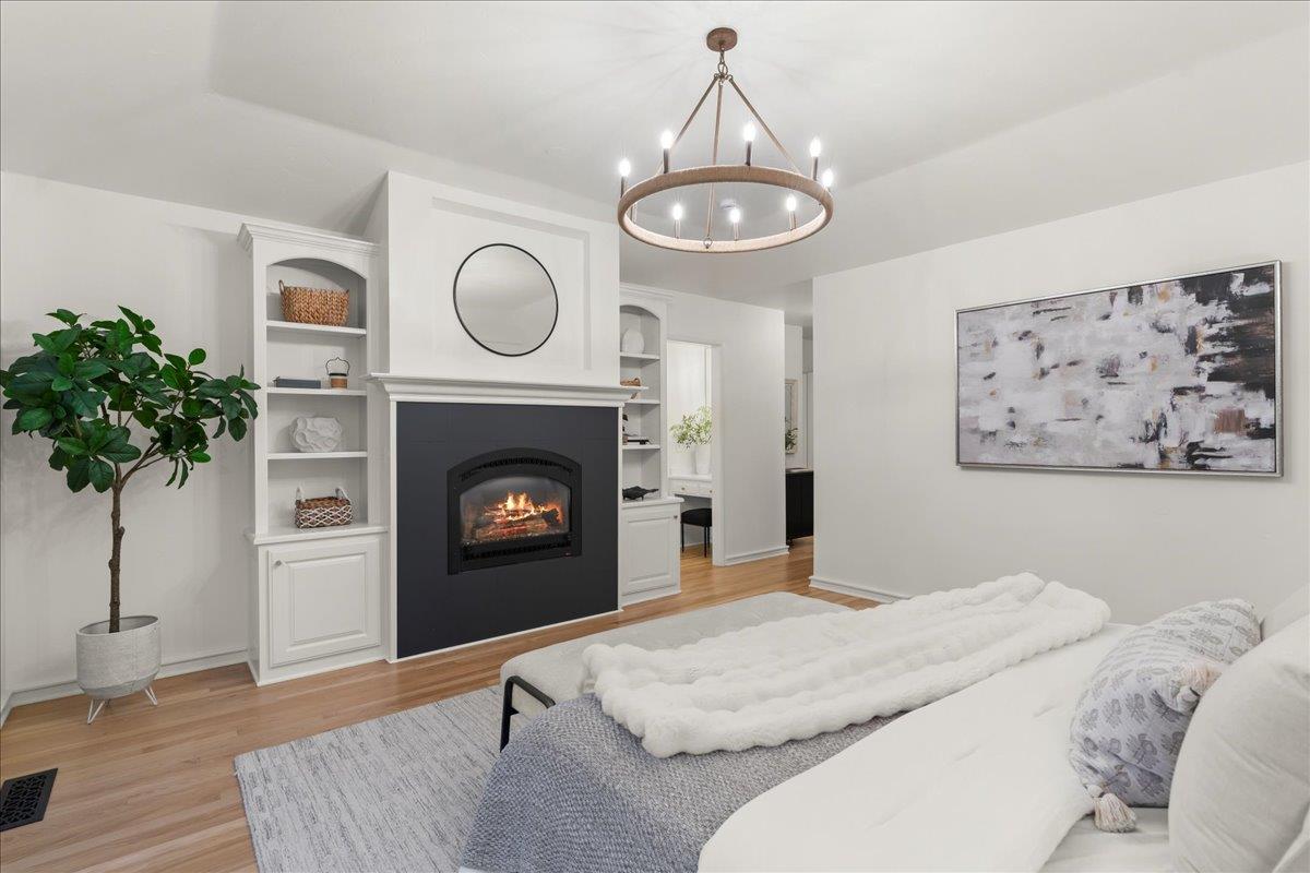 San Jose, California, 95125, United States, 3 Bedrooms Bedrooms, ,2 BathroomsBathrooms,Residential,For Sale,1989346