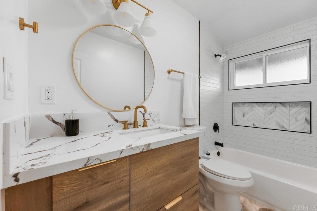 San Diego, California, 92117, United States, 3 Bedrooms Bedrooms, ,2 BathroomsBathrooms,Residential,For Sale,1793737