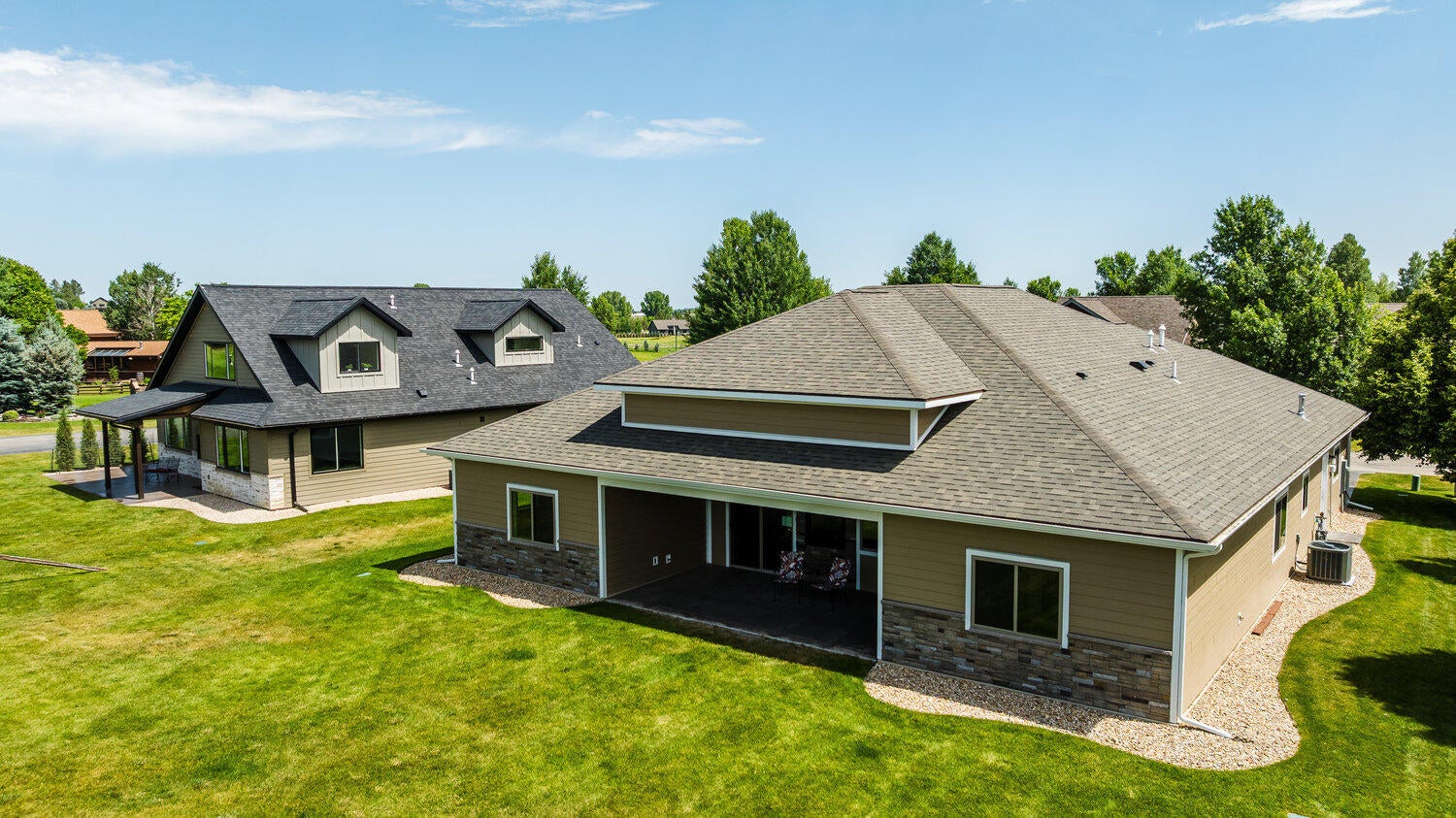 Sheridan, Wyoming, 82801, United States, 4 Bedrooms Bedrooms, ,3 BathroomsBathrooms,Residential,For Sale,1981646