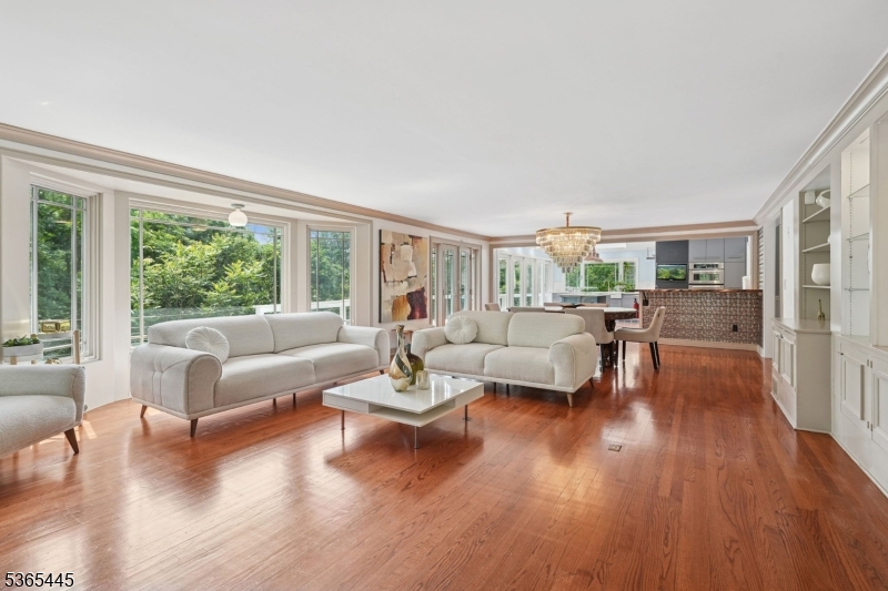 Kinnelon Boro, New Jersey, 07405-2443, United States, 4 Bedrooms Bedrooms, ,3 BathroomsBathrooms,Residential,For Sale,1861963