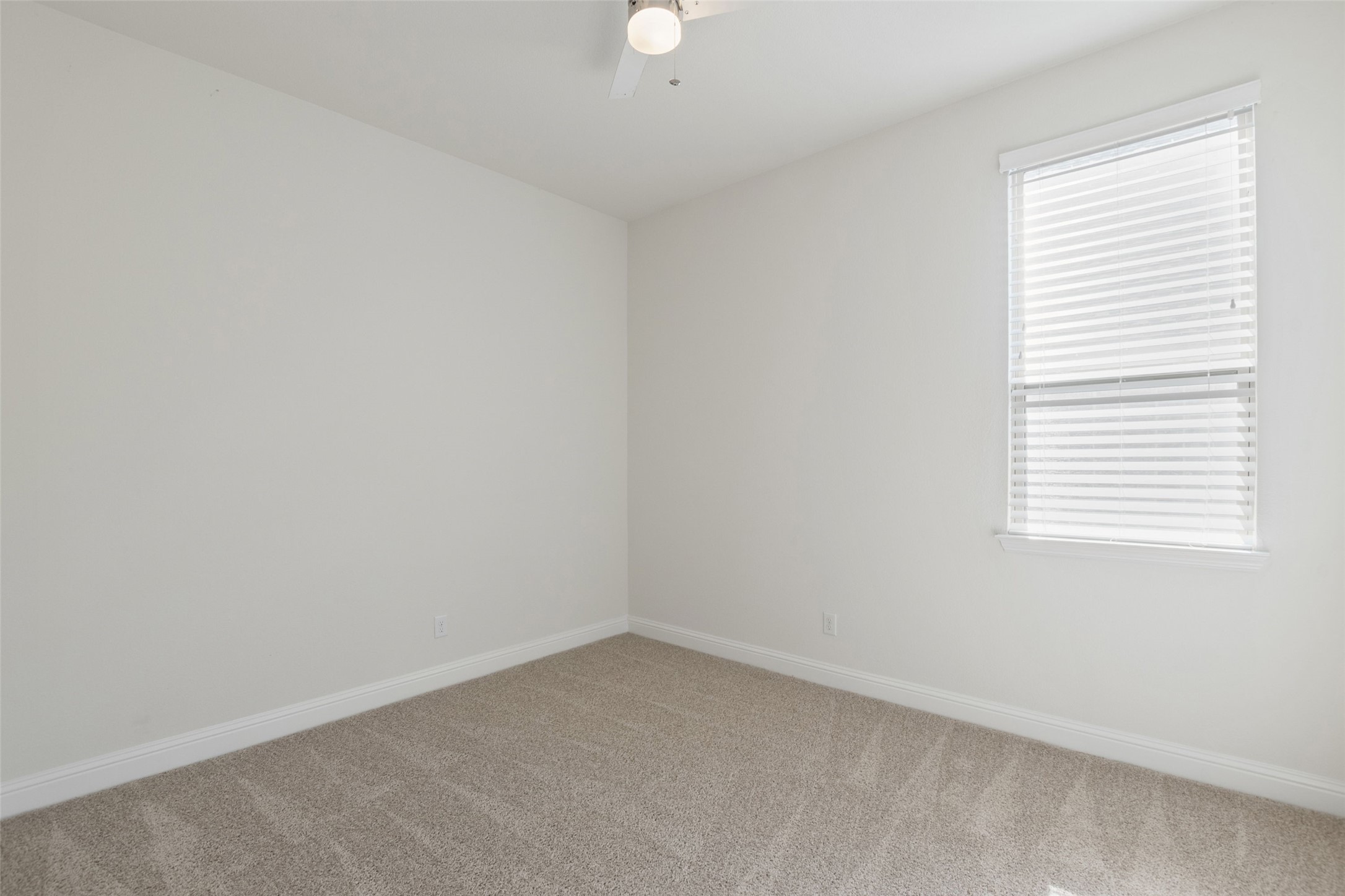 McKinney, Texas, 75071, United States, 5 Bedrooms Bedrooms, ,5 BathroomsBathrooms,Residential,For Sale,1986552