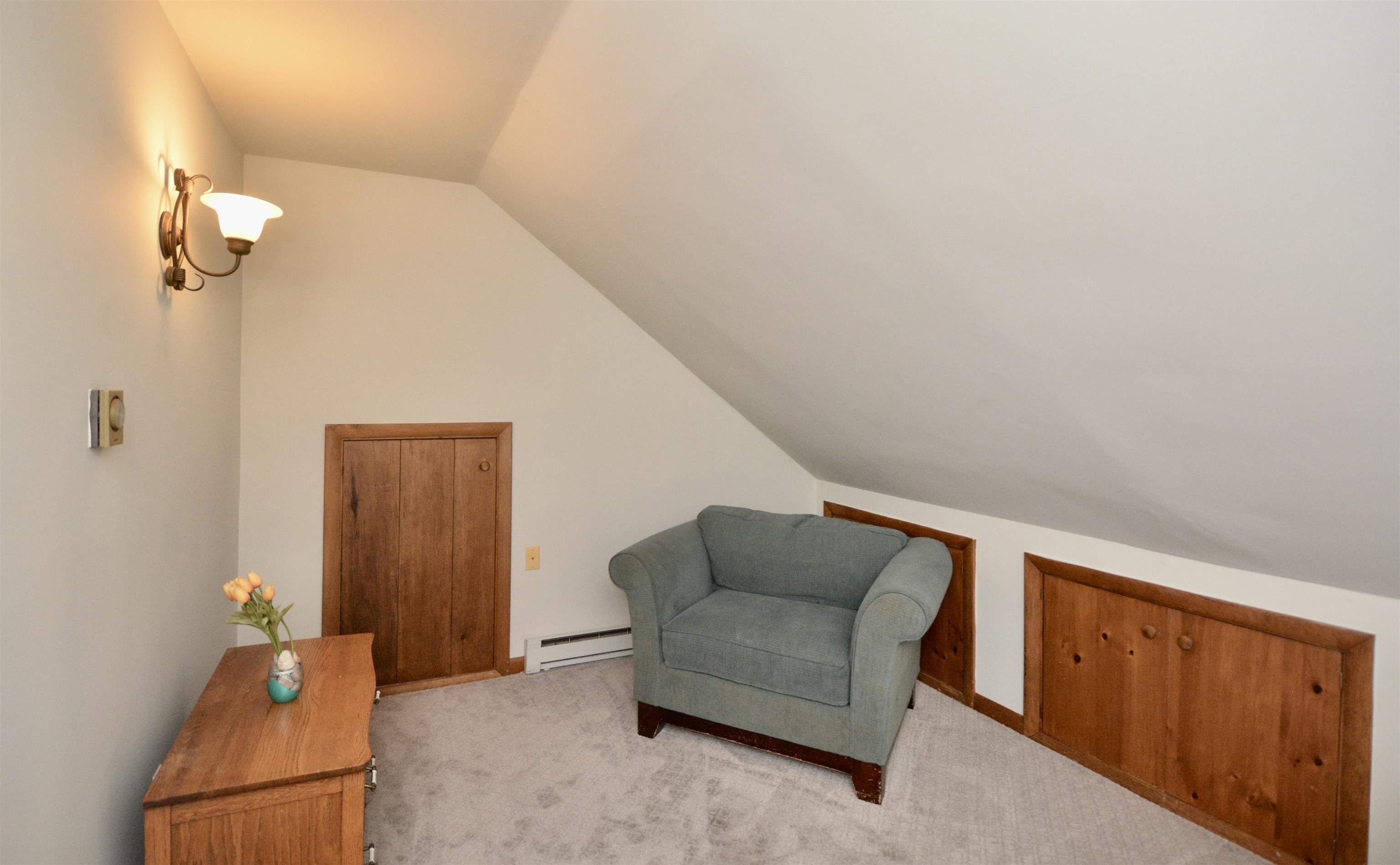 Grantham, New Hampshire, 03753, United States, 3 Bedrooms Bedrooms, ,3 BathroomsBathrooms,Residential,For Sale,1927366