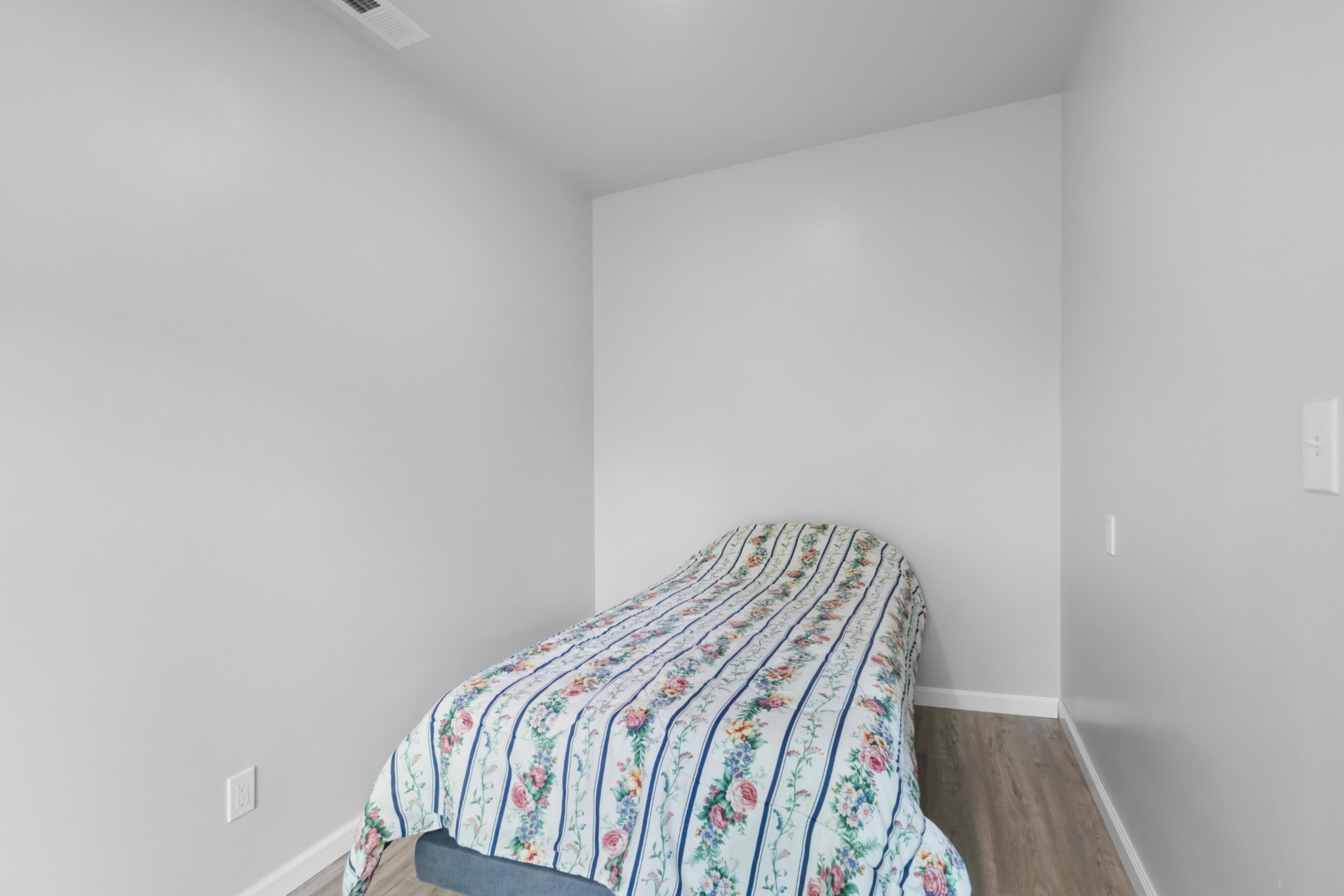 Indian Mound, Tennessee, 37079, United States, 6 Bedrooms Bedrooms, ,6 BathroomsBathrooms,Residential,For Sale,1842968