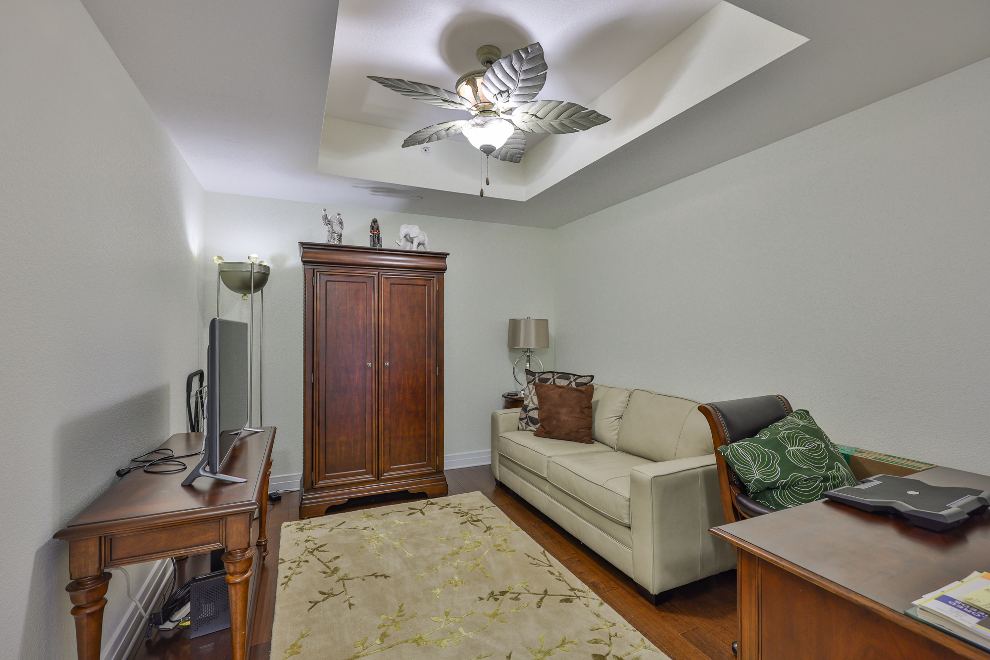 Clearwater, Florida, 33755, United States, 2 Bedrooms Bedrooms, ,2 BathroomsBathrooms,Residential,For Sale,1983335