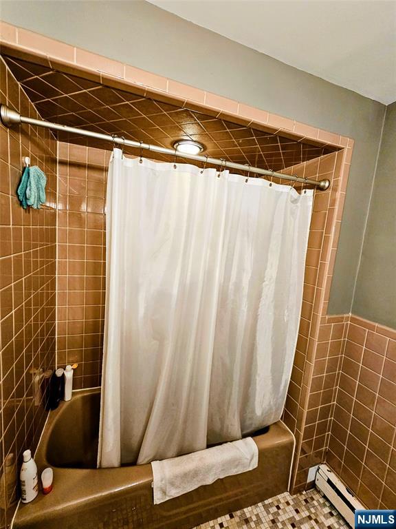 Clifton, New Jersey, 07012, United States, 6 Bedrooms Bedrooms, ,4 BathroomsBathrooms,Residential,For Sale,1984082