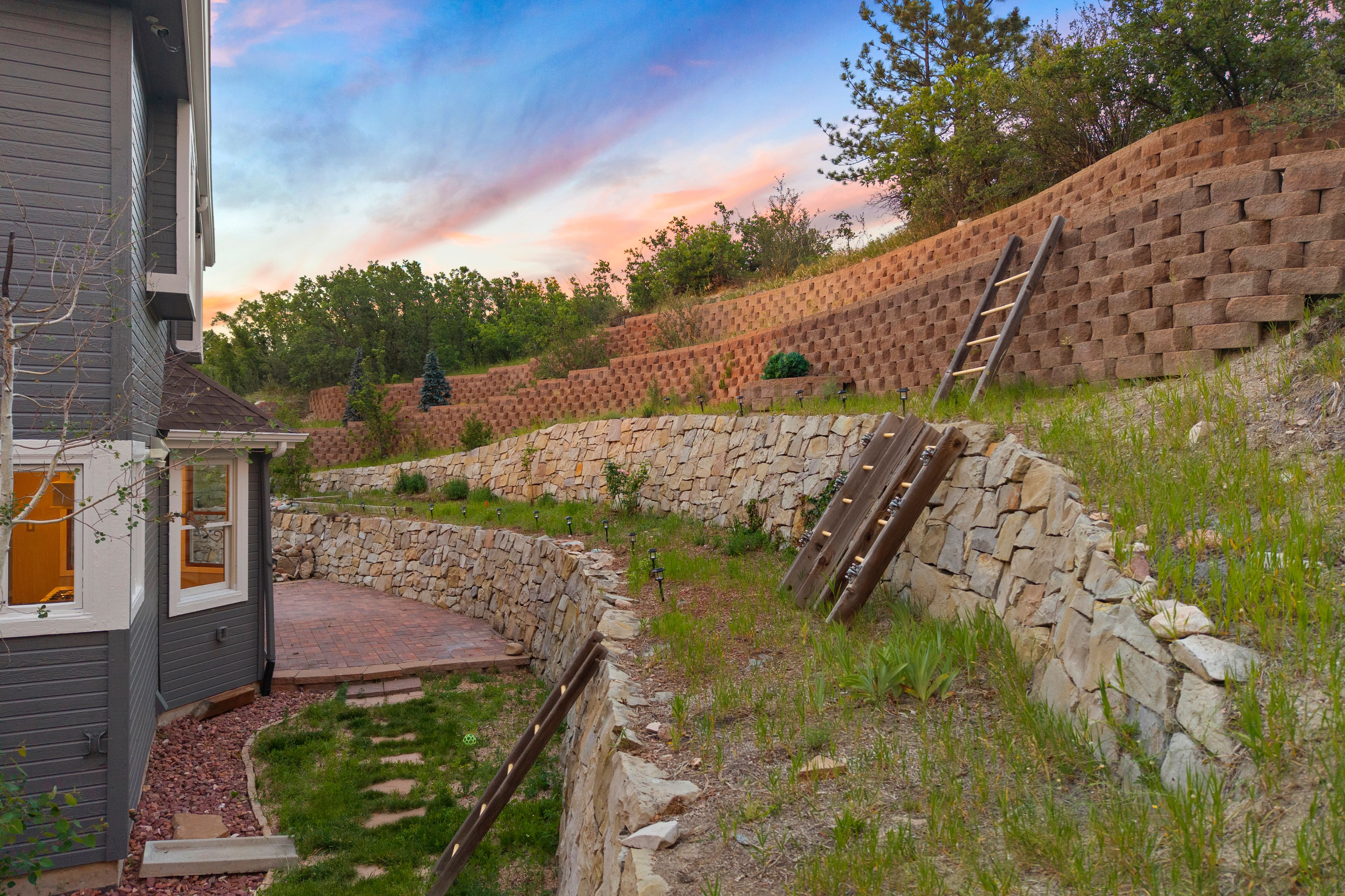 Castle Rock Home with Front Range & The Rock Views - 物件實景