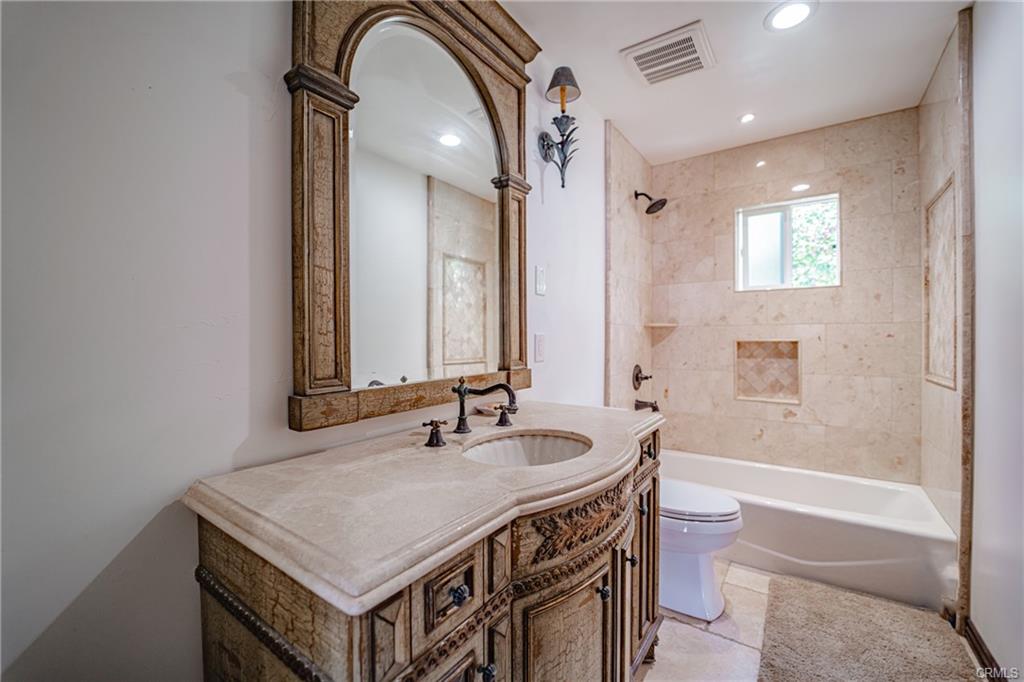 3697 Elford Dr, Whittier, California, 90601, United States, 4 Bedrooms Bedrooms, ,5 BathroomsBathrooms,Residential,For Sale,3697 Elford Dr,1103962