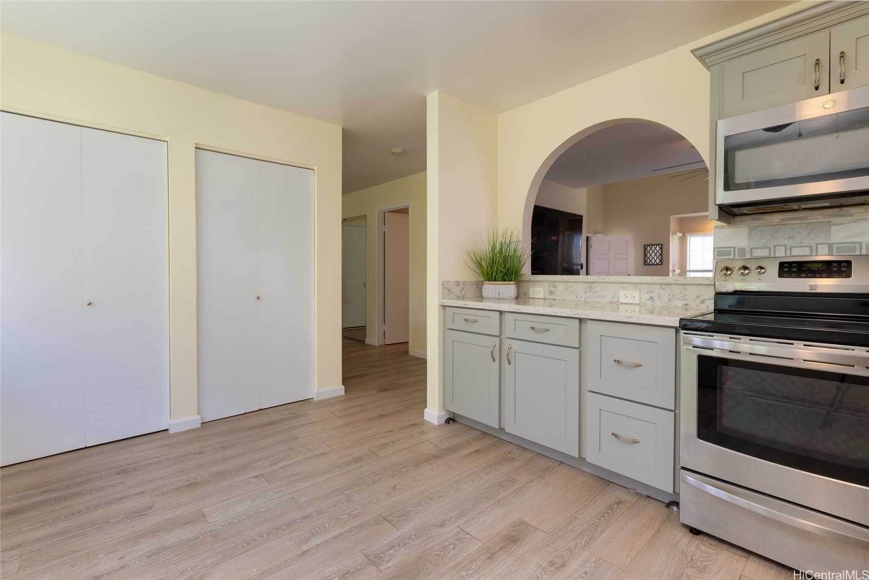 Kapolei, Hawaii, 96707, United States, 3 Bedrooms Bedrooms, ,3 BathroomsBathrooms,Residential,For Sale,1906751