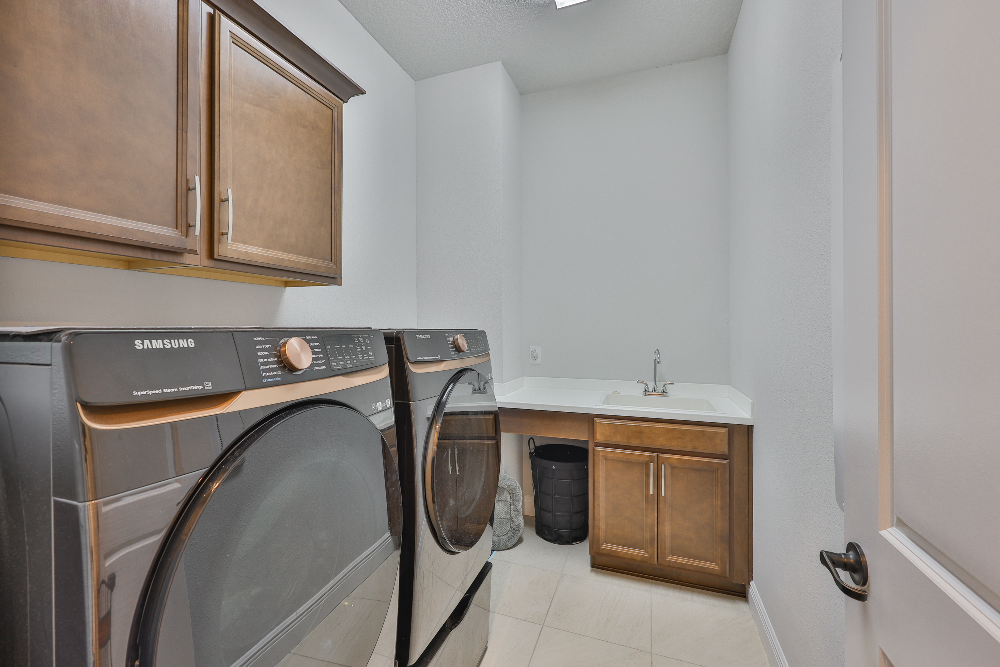 Apollo Beach, Florida, 33572, United States, 4 Bedrooms Bedrooms, ,3 BathroomsBathrooms,Residential,For Sale,1984278