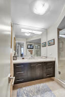 Boca Raton, Florida, 33432, United States, 2 Bedrooms Bedrooms, ,2 BathroomsBathrooms,Residential,For Sale,1900614