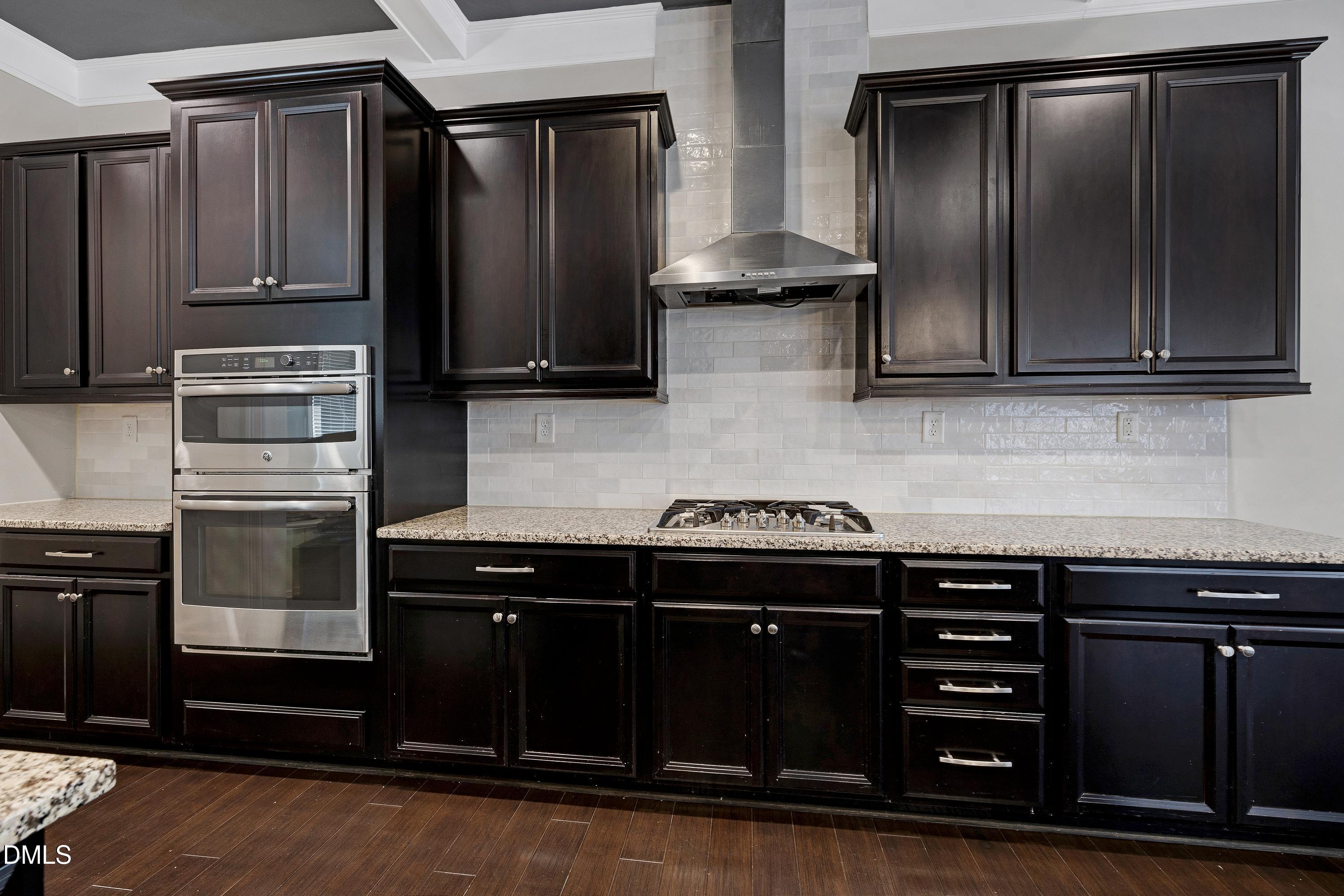 Apex, North Carolina, 27539, United States, 5 Bedrooms Bedrooms, ,5 BathroomsBathrooms,Residential,For Sale,2003181