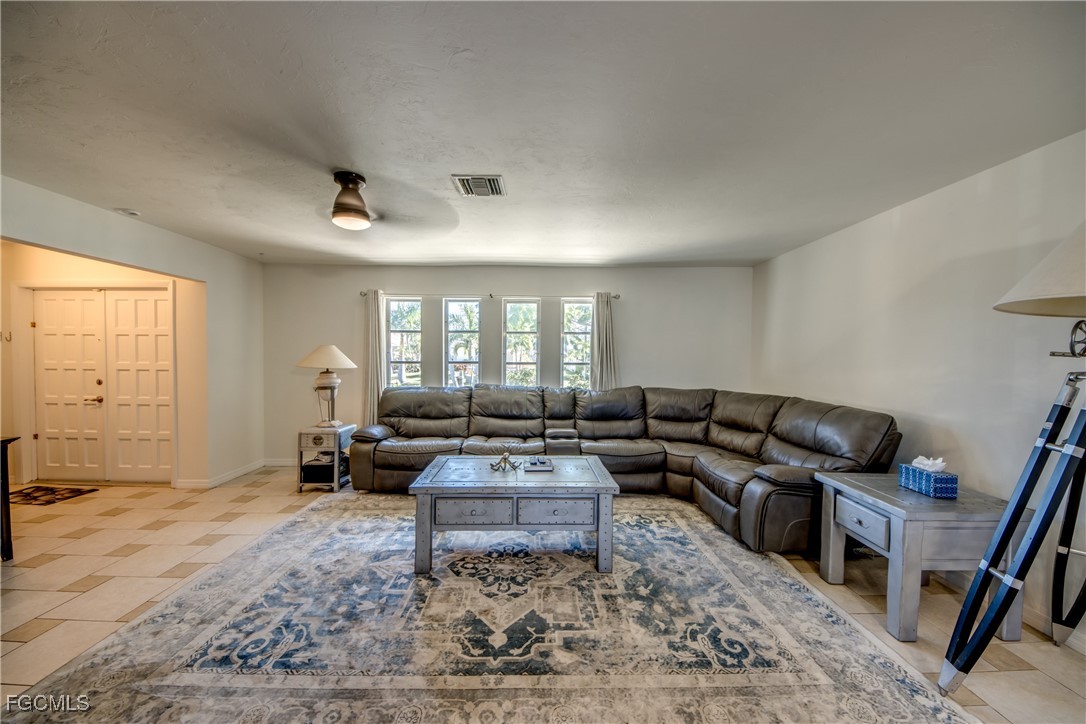 Cape Coral, Florida, 33904, United States, 3 Bedrooms Bedrooms, ,2 BathroomsBathrooms,Residential,For Sale,2007467