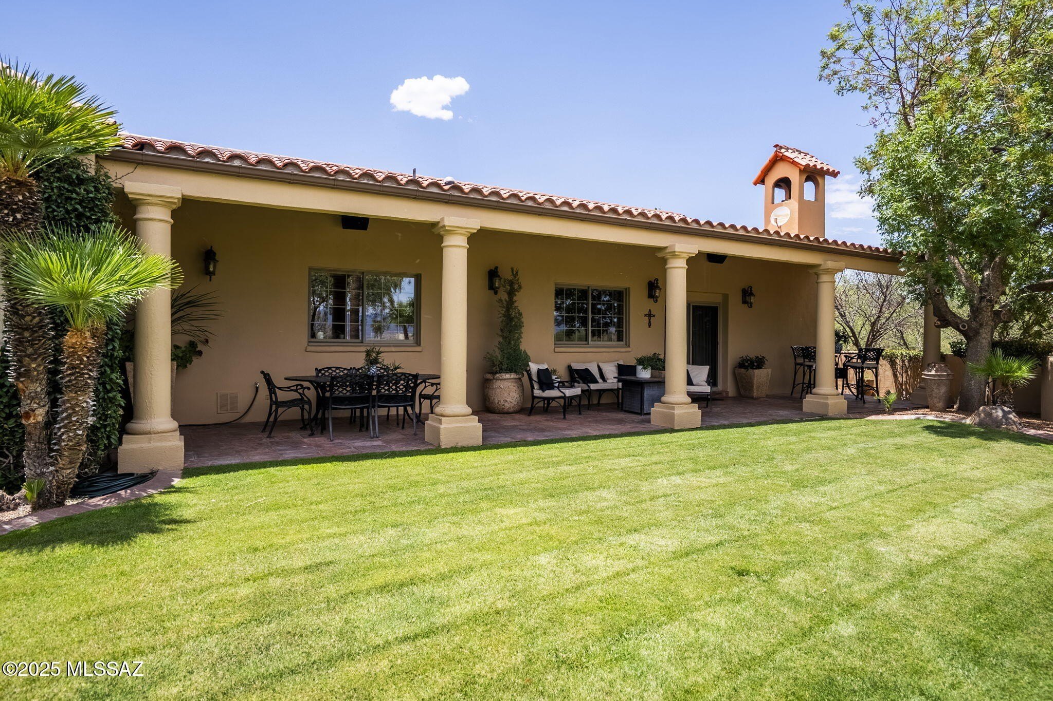 Nogales, Arizona, 85621, United States, 4 Bedrooms Bedrooms, ,7 BathroomsBathrooms,Residential,For Sale,1975895