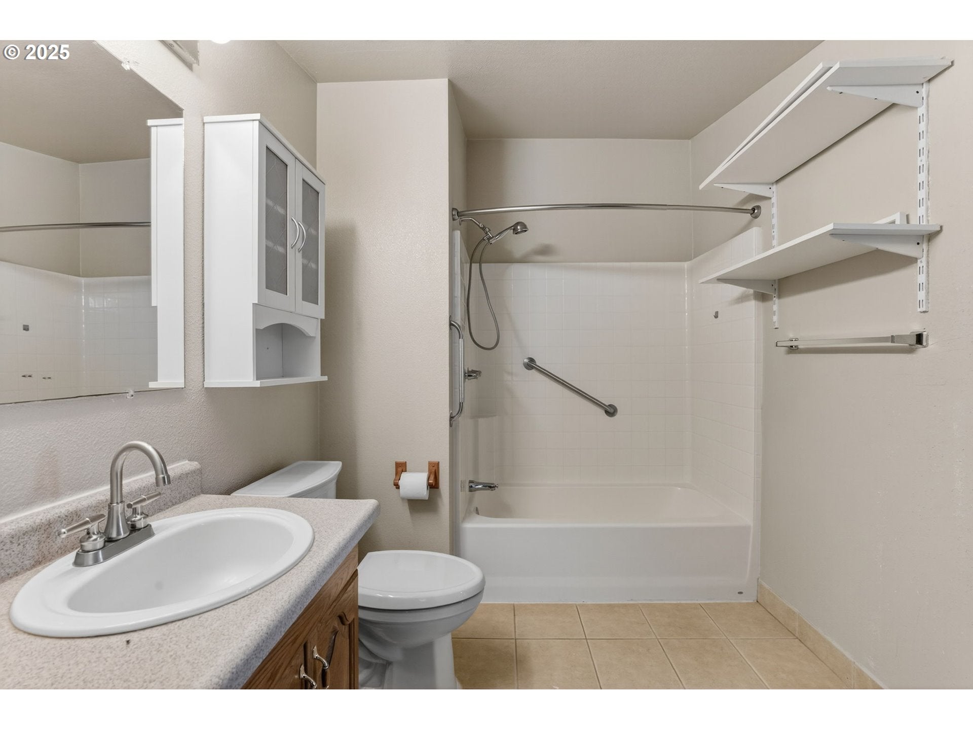 BattleGround, Washington, 98604, United States, 4 Bedrooms Bedrooms, ,4 BathroomsBathrooms,Residential,For Sale,1943198