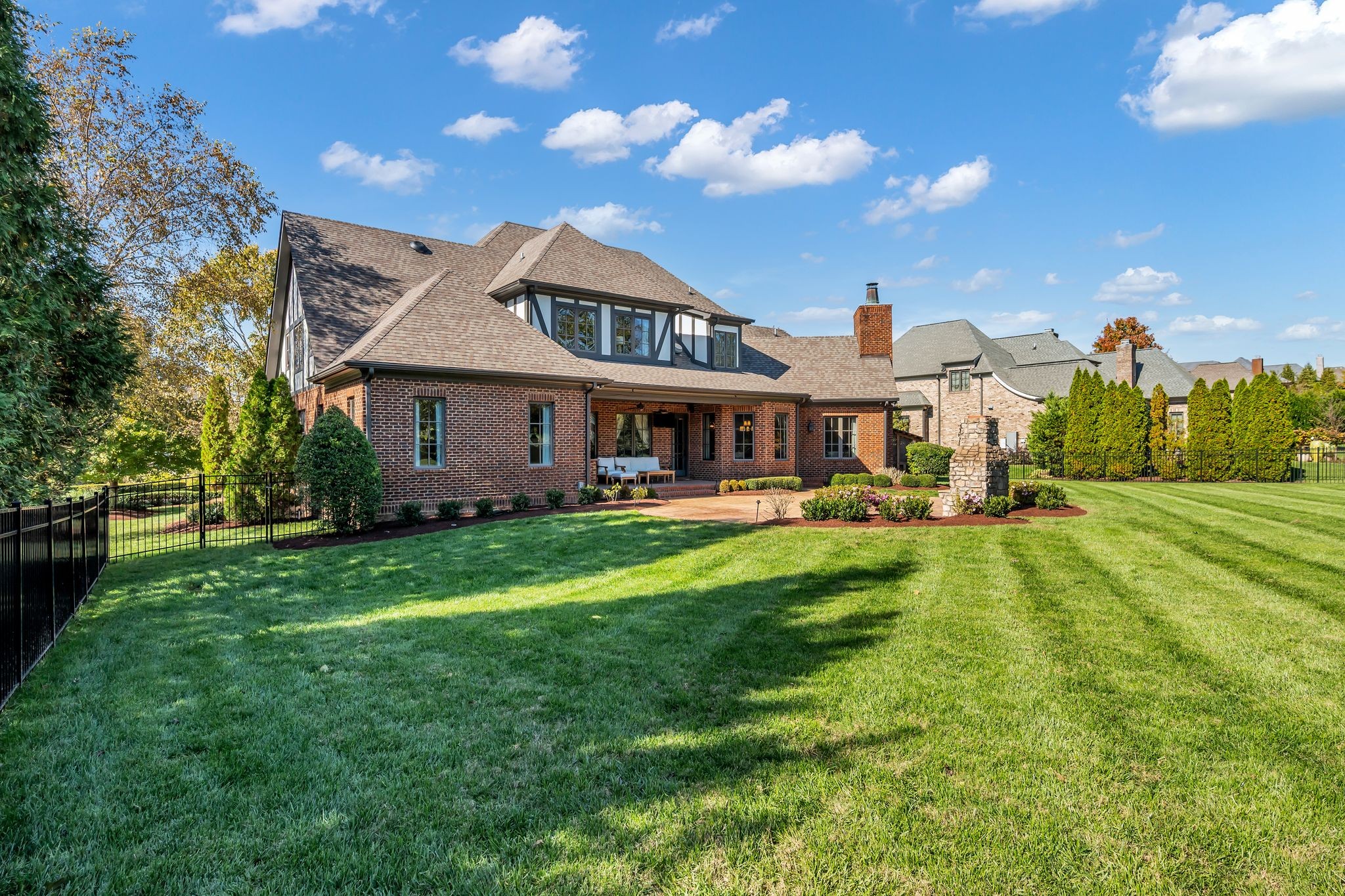 Brentwood, Tennessee, 37027, United States, 5 Bedrooms Bedrooms, ,7 BathroomsBathrooms,Residential,For Sale,2002068