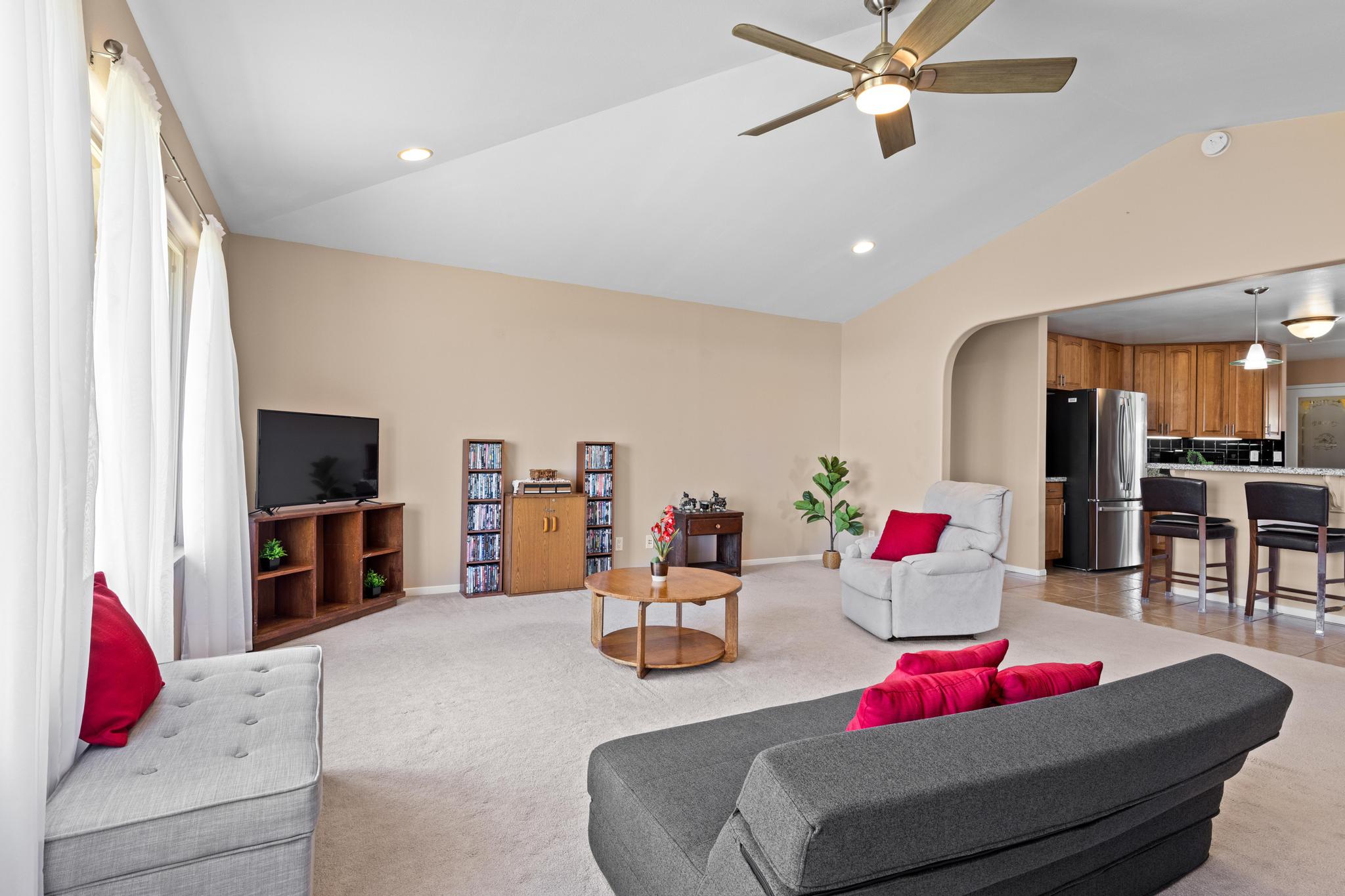 Hilo, Hawaii, 96720, United States, 3 Bedrooms Bedrooms, ,2 BathroomsBathrooms,Residential,For Sale,1890514