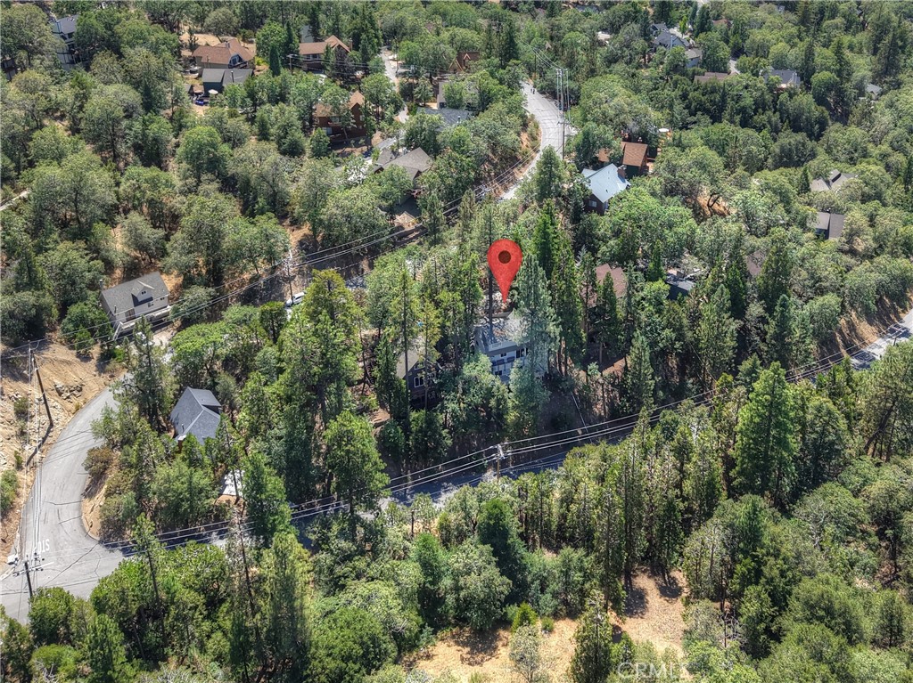 Lake Arrowhead, California, 92352, United States, 4 Bedrooms Bedrooms, ,2 BathroomsBathrooms,Residential,For Sale,1955780