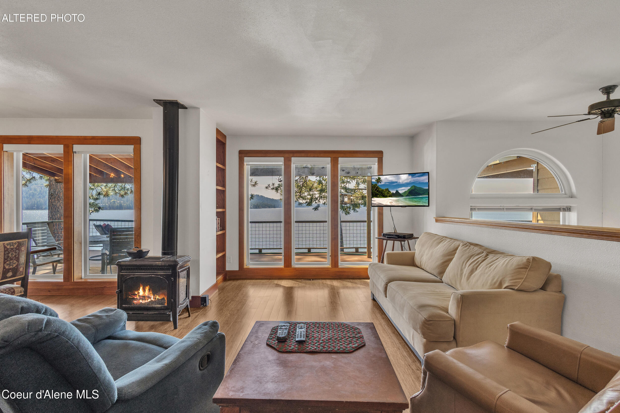 Harrison, Idaho, 83833, United States, 3 Bedrooms Bedrooms, ,3 BathroomsBathrooms,Residential,For Sale,2041876