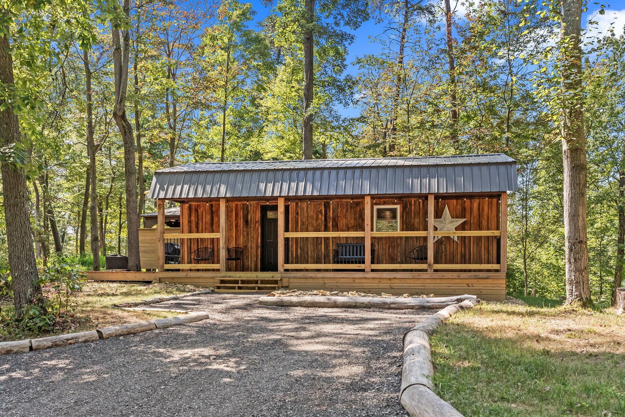 Rockbridge, Ohio, 43149, United States, 4 Bedrooms Bedrooms, ,3 BathroomsBathrooms,Residential,For Sale,1947972