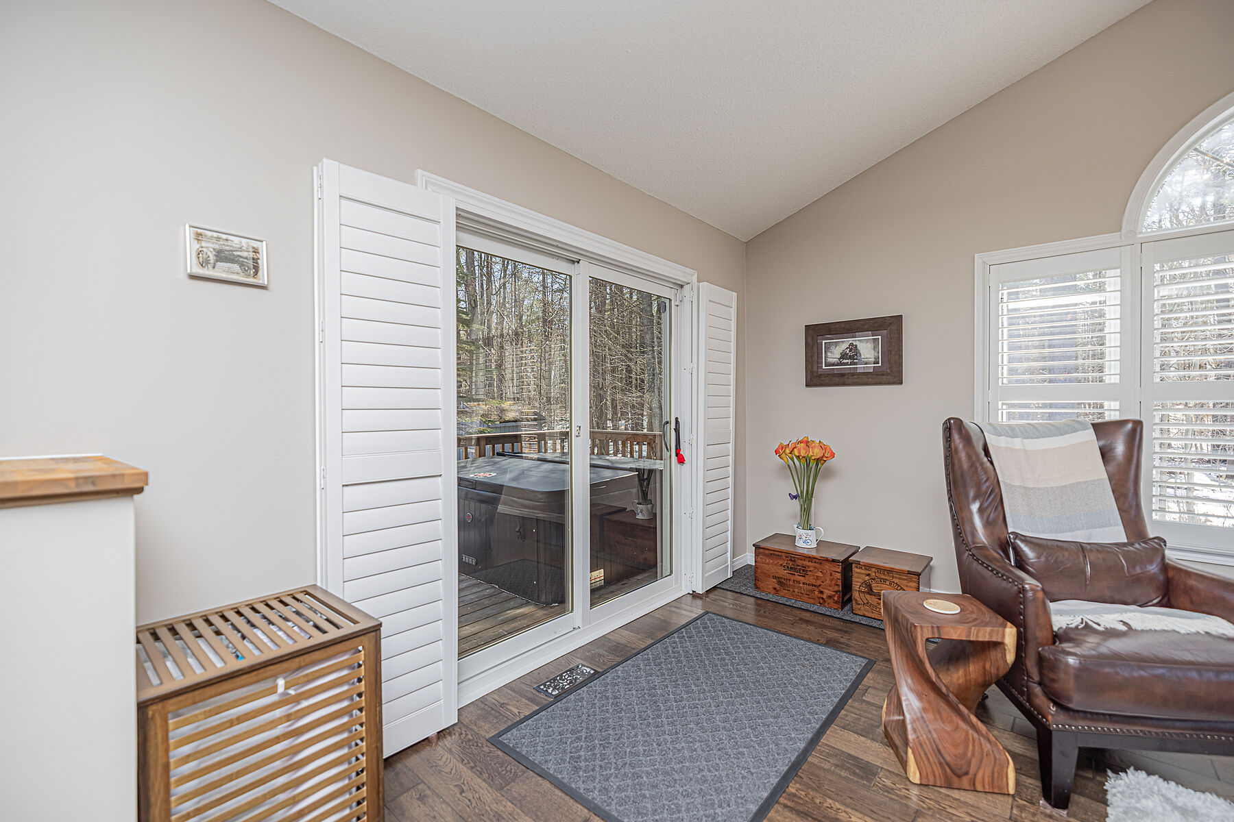  Immaculate Pineridge Bungalow - 物件實景