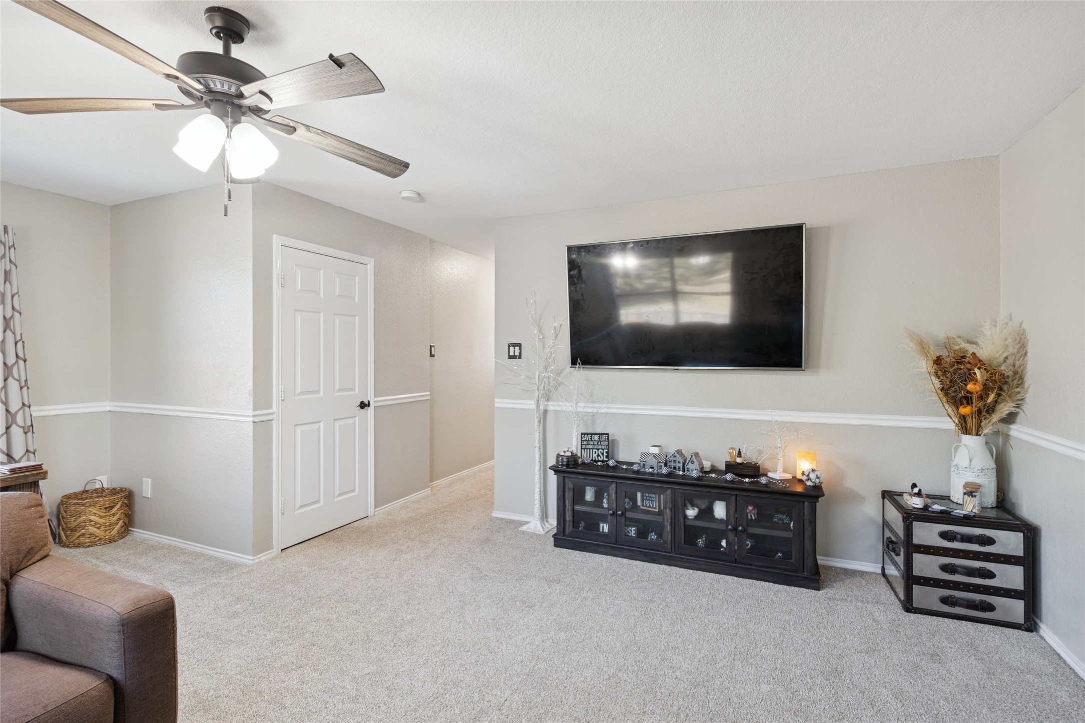 Keller, Texas, 76248, United States, 5 Bedrooms Bedrooms, ,3 BathroomsBathrooms,Residential,For Sale,1988935