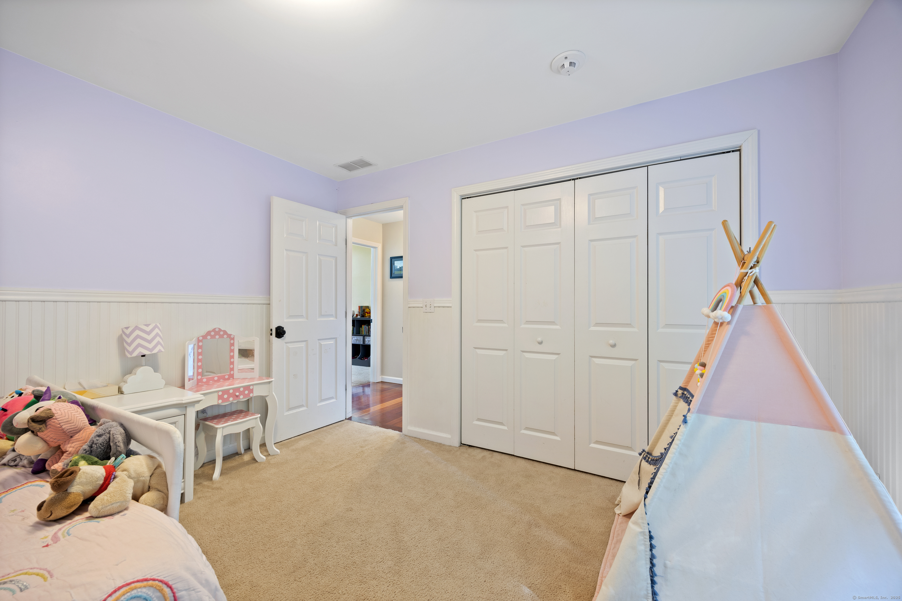 Naugatuck, Connecticut, 06770, United States, 4 Bedrooms Bedrooms, ,3 BathroomsBathrooms,Residential,For Sale,1938960