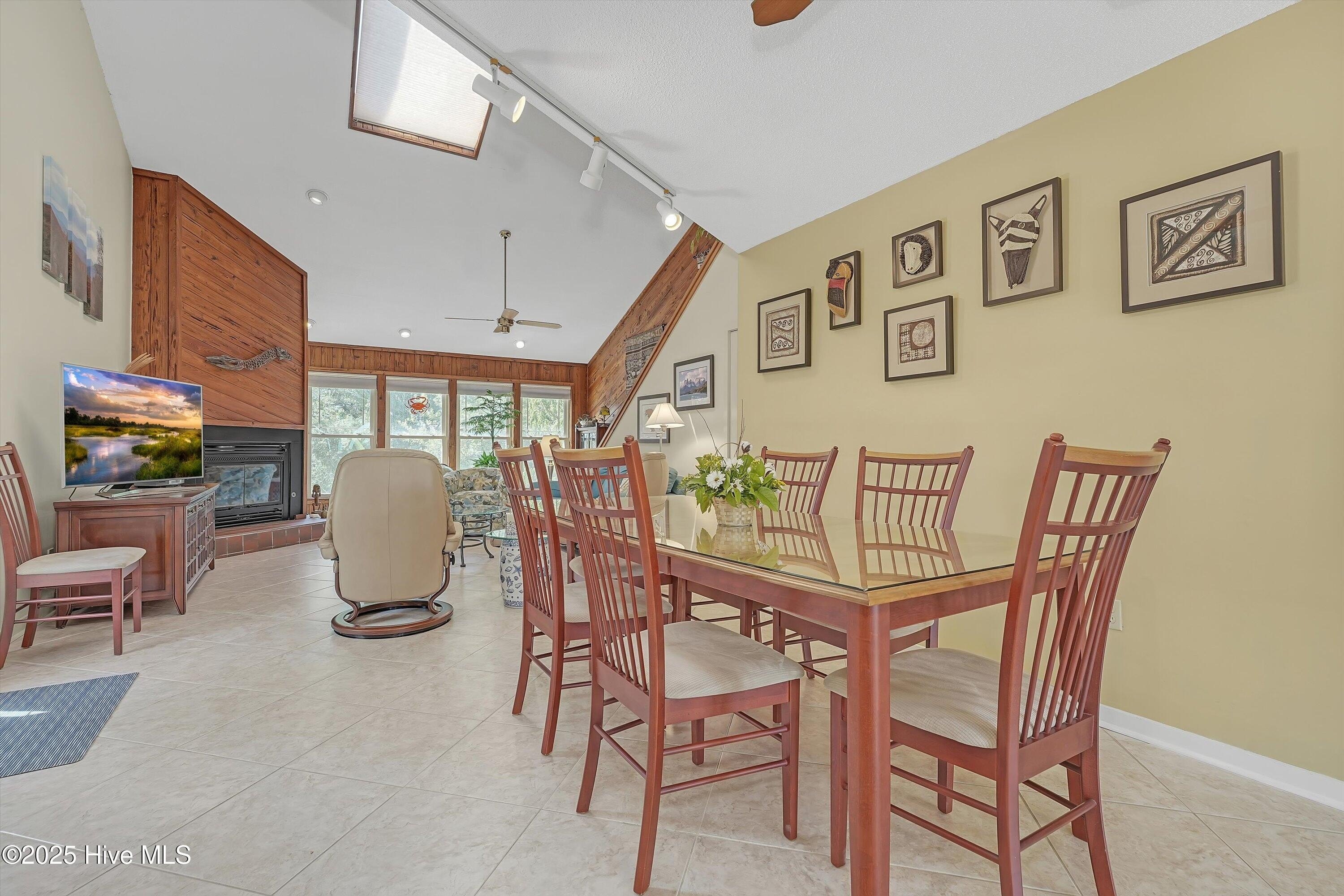 Sunset Beach, North Carolina, 28468, United States, 3 Bedrooms Bedrooms, ,3 BathroomsBathrooms,Residential,For Sale,1975647