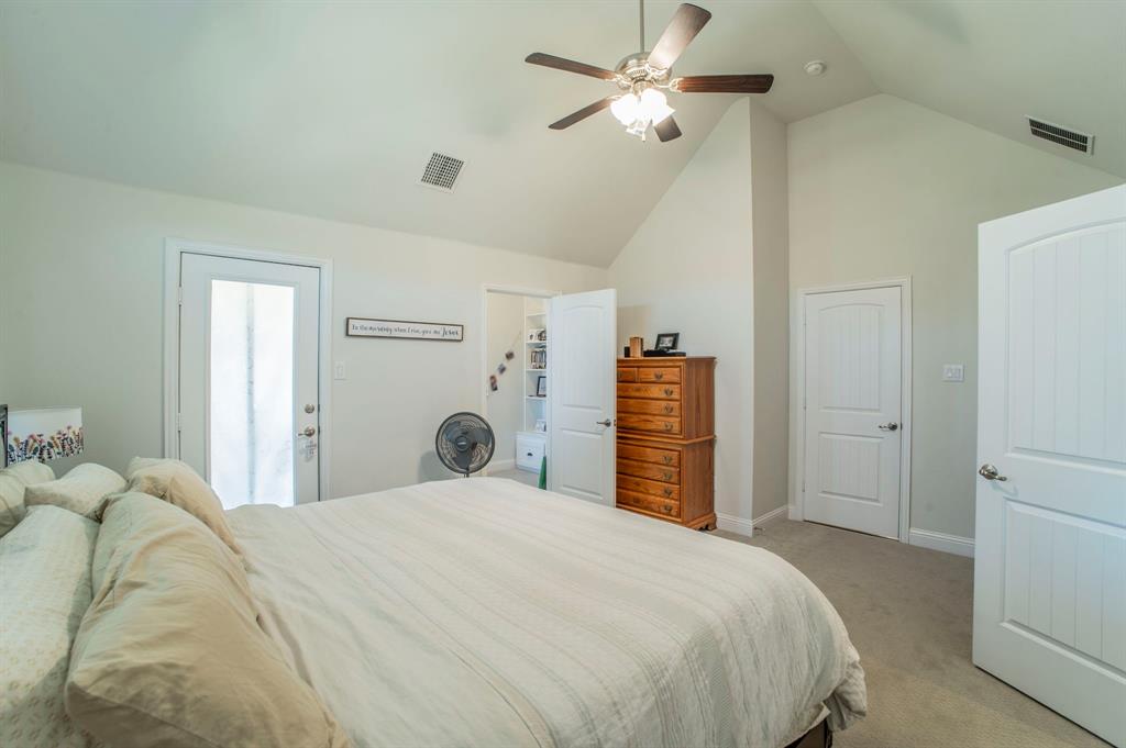 Flower Mound, Texas, 75028, United States, 3 Bedrooms Bedrooms, ,3 BathroomsBathrooms,Residential,For Sale,1978498