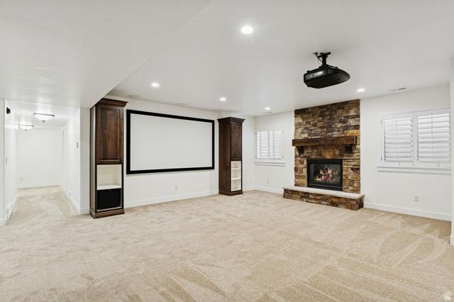 Kaysville, Utah, 84037, United States, 5 Bedrooms Bedrooms, ,4 BathroomsBathrooms,Residential,For Sale,1987115