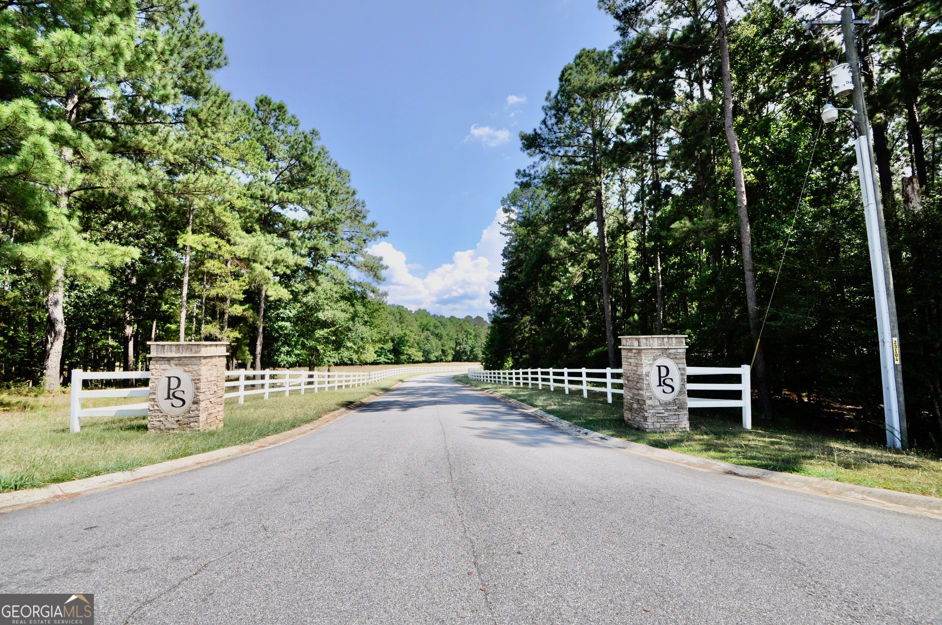 Tignall, Georgia, 30668, United States, 4 Bedrooms Bedrooms, ,3 BathroomsBathrooms,Residential,For Sale,1901094