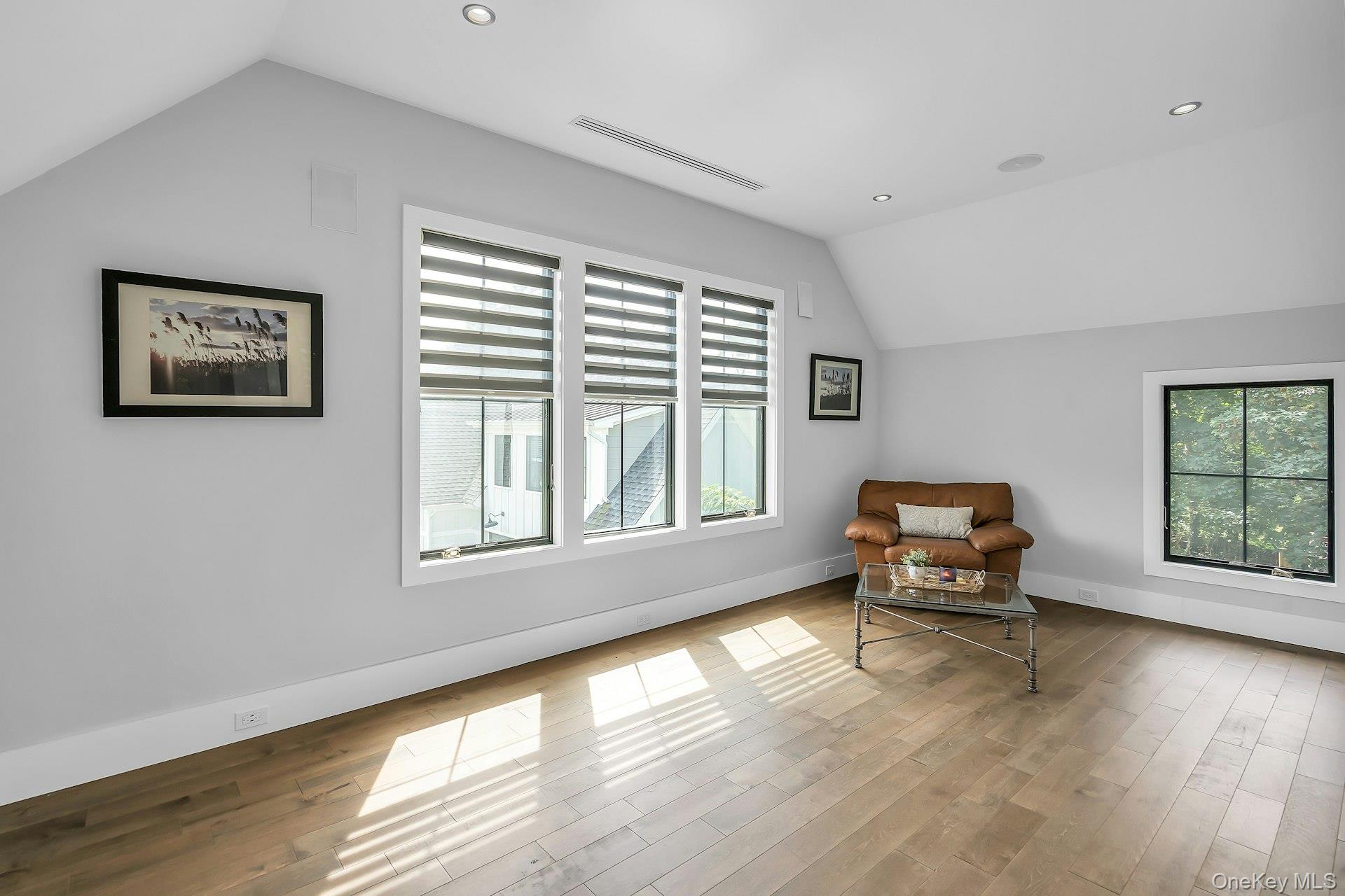  712 Hubbard Avenue, Aquebogue, NY, 11901 - 物件實景