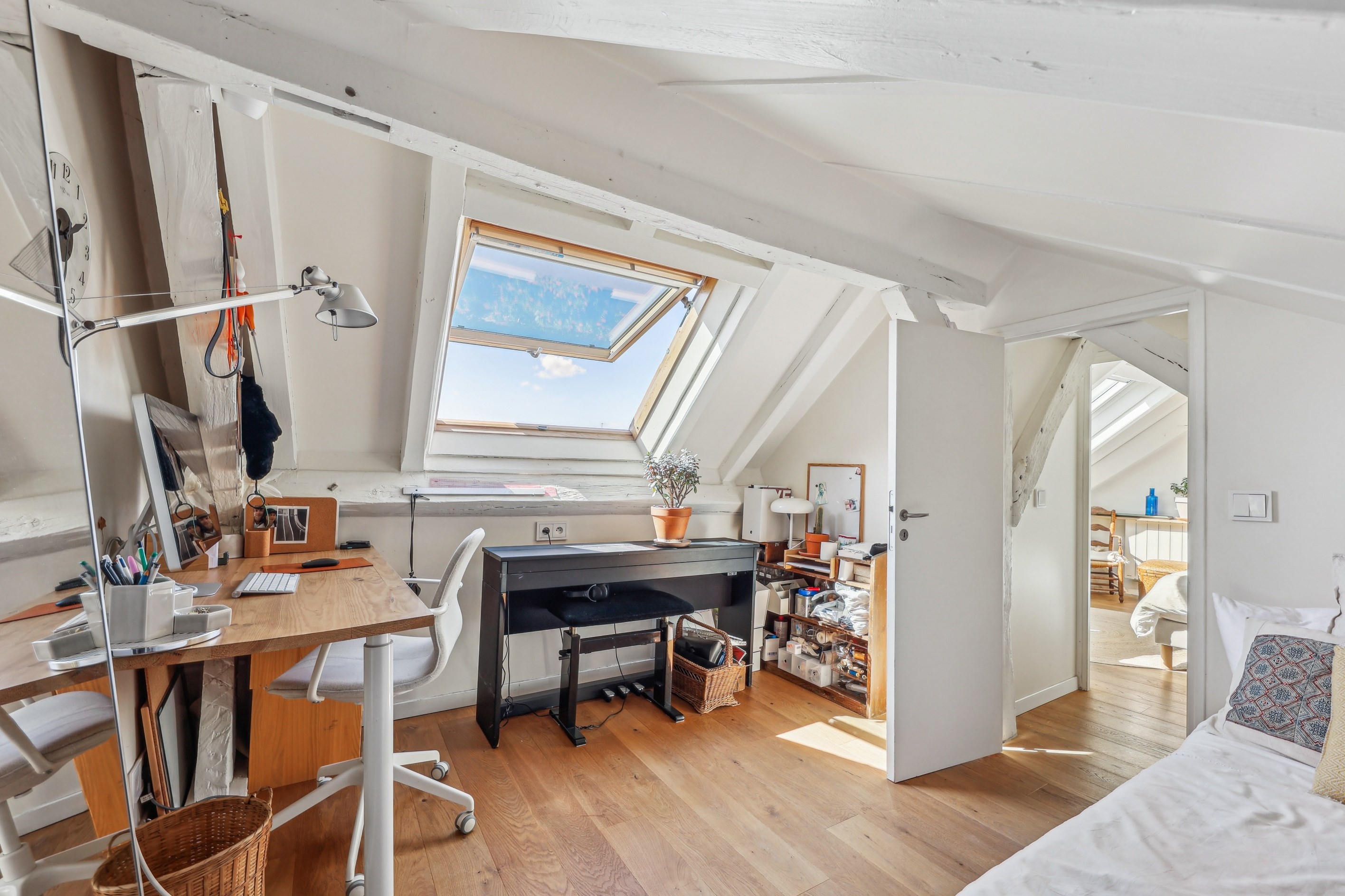  FOR SALE - RARE - Apartment - Place Dauphine - 2 bedrooms - 75001 Paris - 物件實景