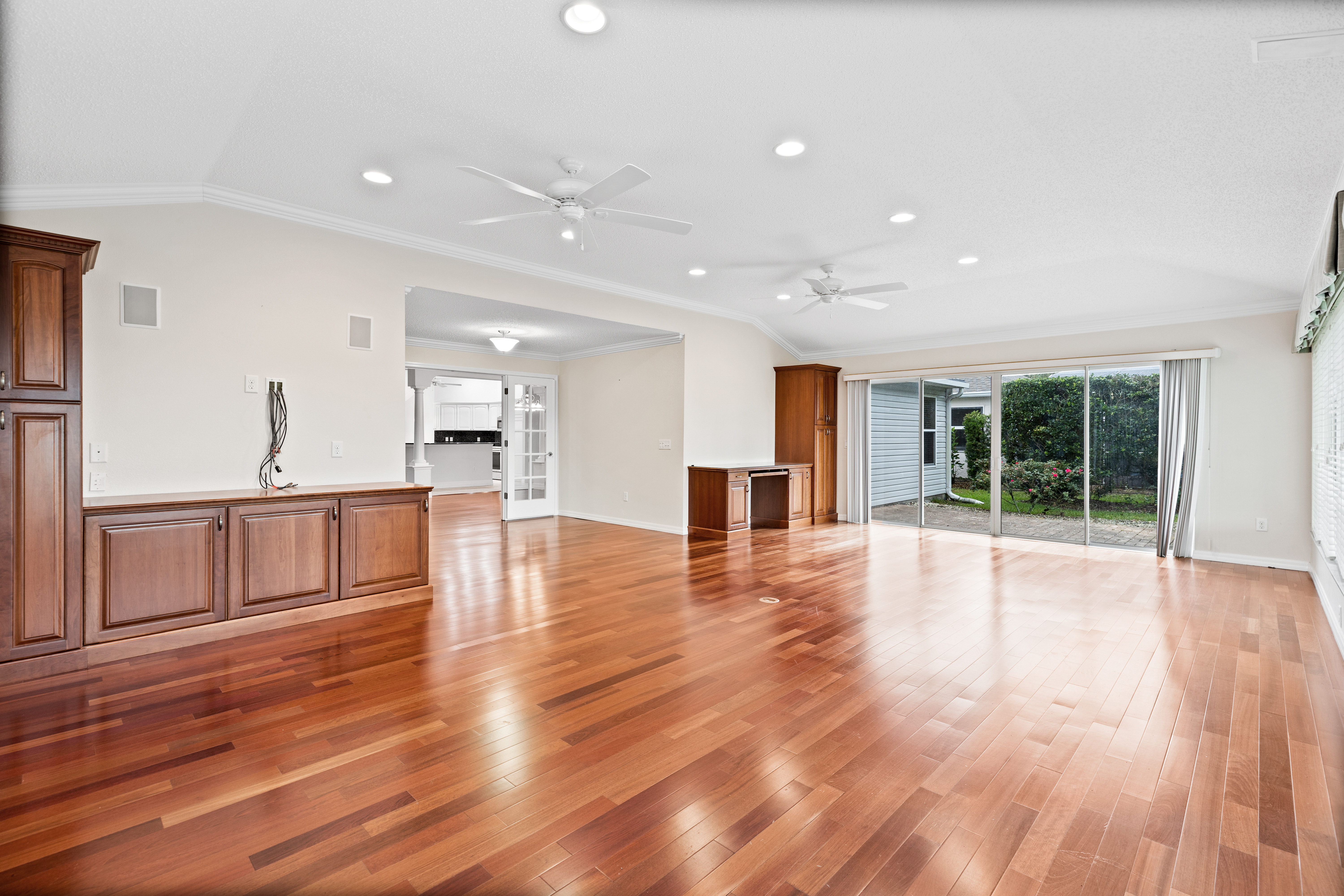 The Villages, Florida, 32162, United States, 3 Bedrooms Bedrooms, ,2 BathroomsBathrooms,Residential,For Sale,1928221