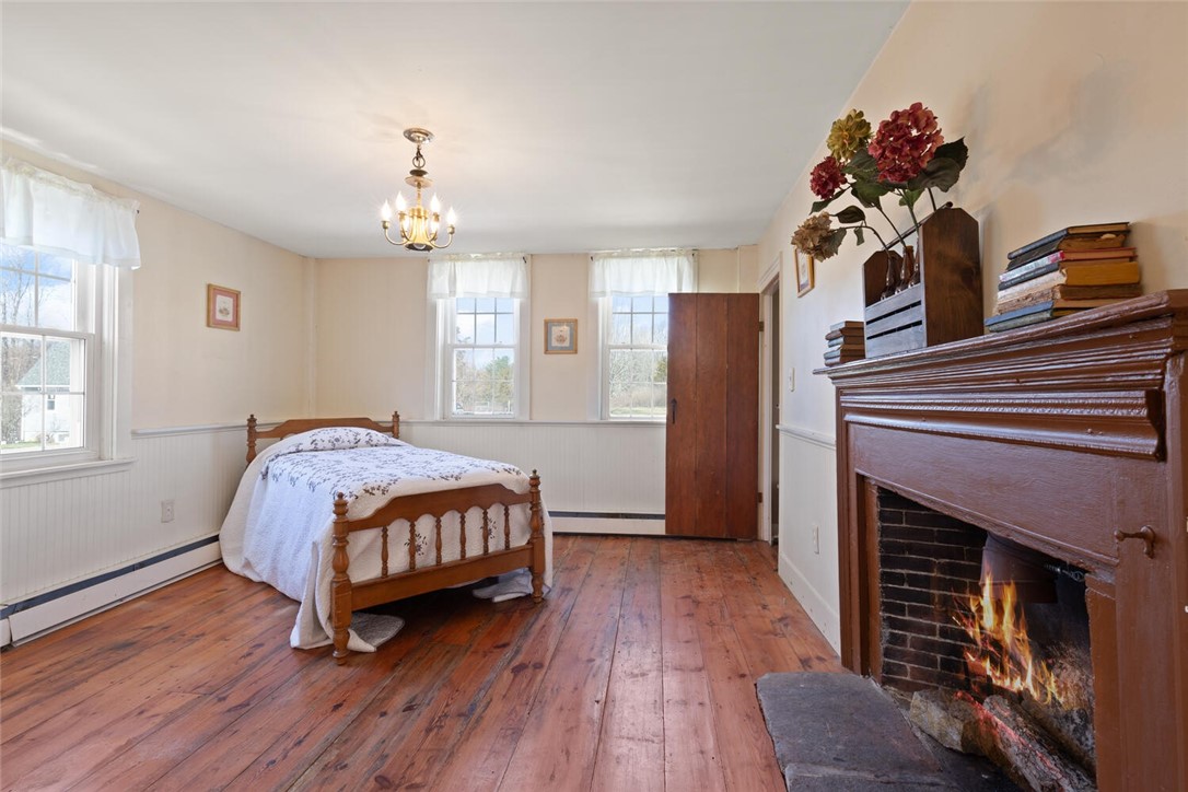 Scituate, Rhode Island, 02857, United States, 3 Bedrooms Bedrooms, ,2 BathroomsBathrooms,Residential,For Sale,1920020