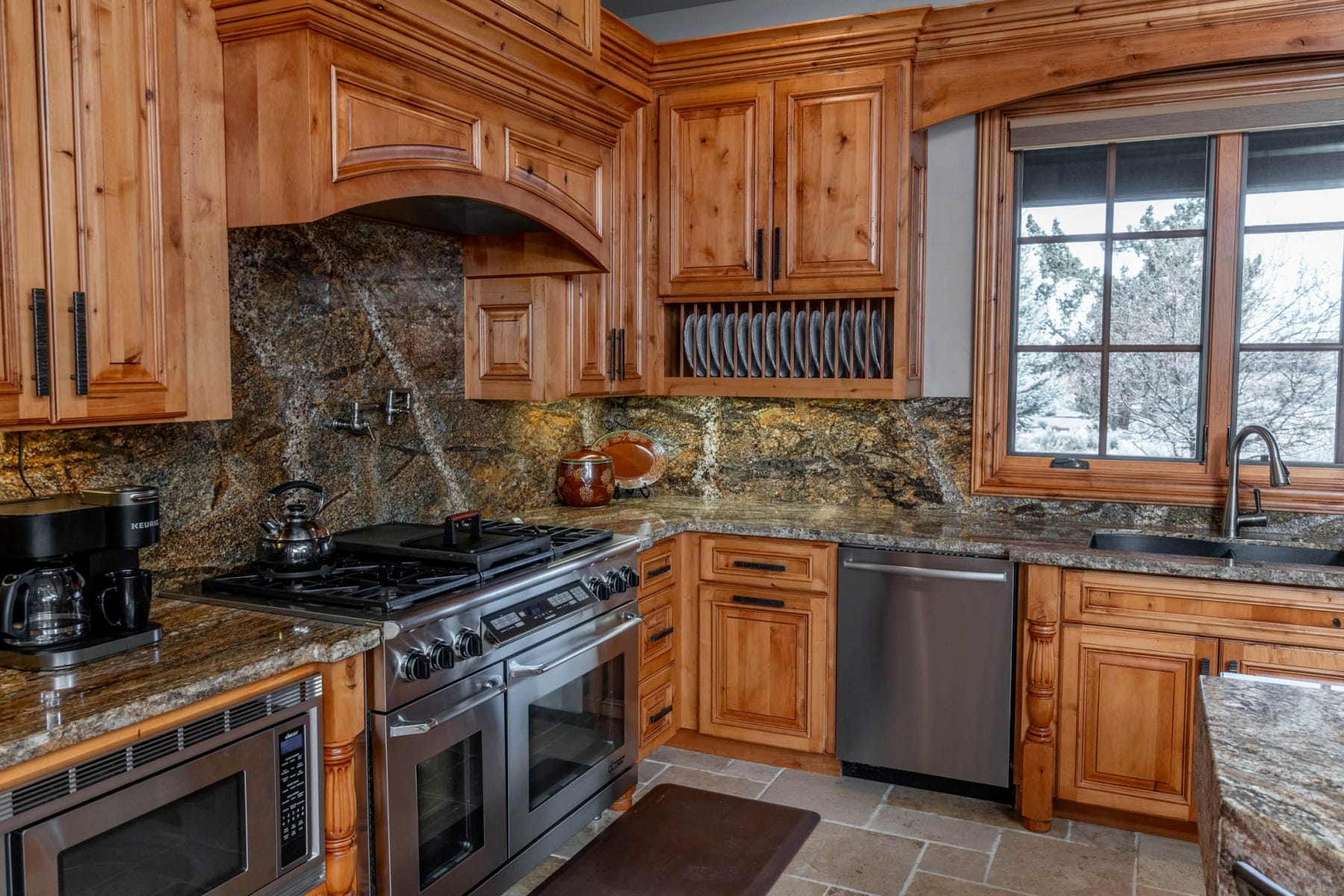  23098 Watercourse Way Bend, OR 97701 - 物件實景